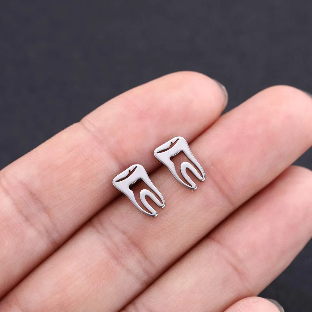 TEAMER Moda Dente Collana Argento Acciaio inox proteggere i denti Ciondolo Bracciale Anello Dichiarazione Dentista Gioielli quotidiani Regali (Orecchino con dente - Argento) - immagine 4