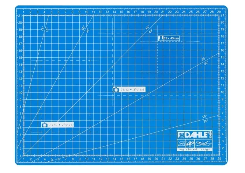 Tappetino da taglio Dahle 10690 formato A4 22x30 cm - 5 strati con anima resistente al taglio - Linee guida - Blu - immagine 1