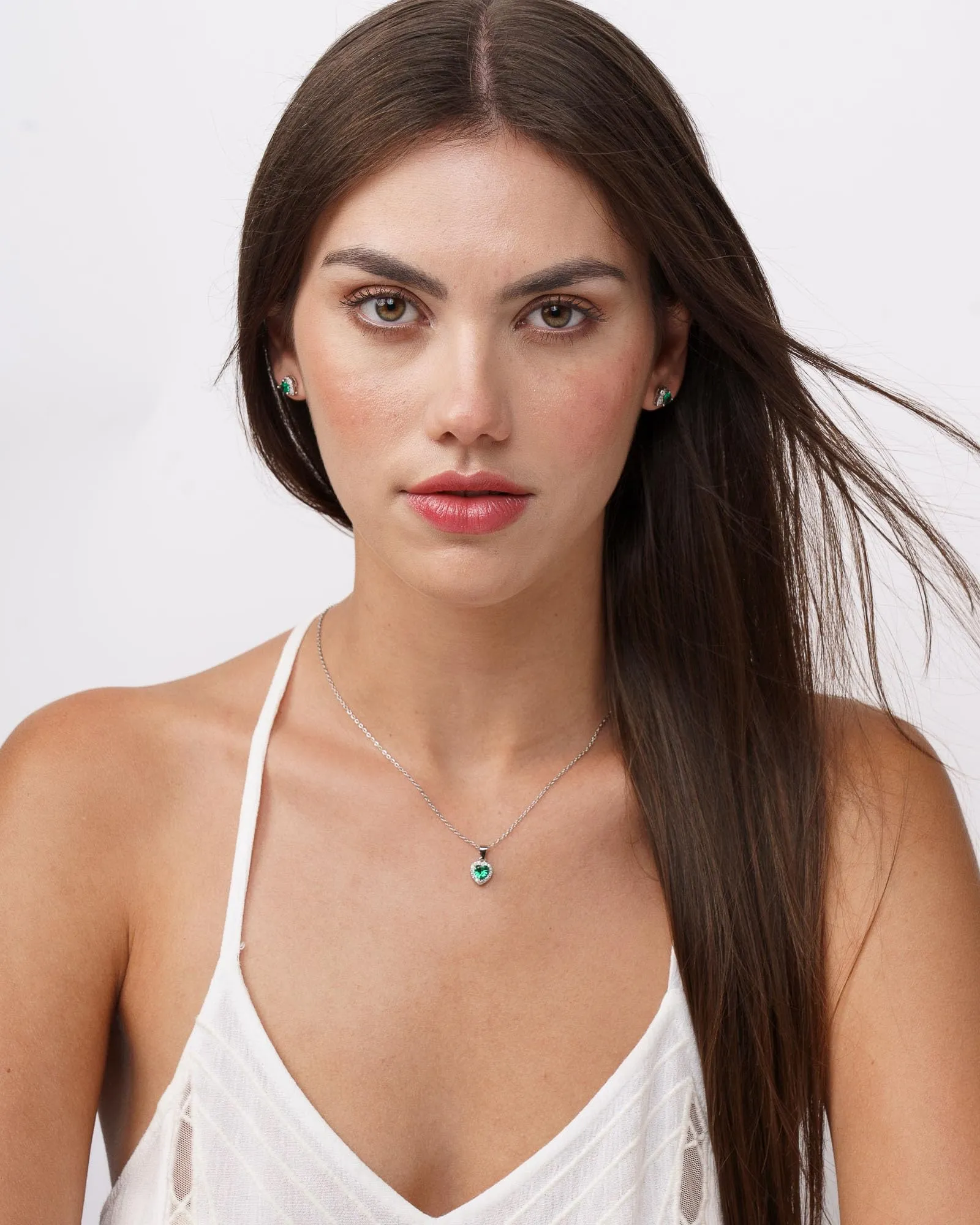 Dada Gioielli - Collana Cuore 9mm Punto Luce Argento 925 Con Zirconi Brillanti Catenina 45+5cm (Verde Smeraldo) - immagine 2