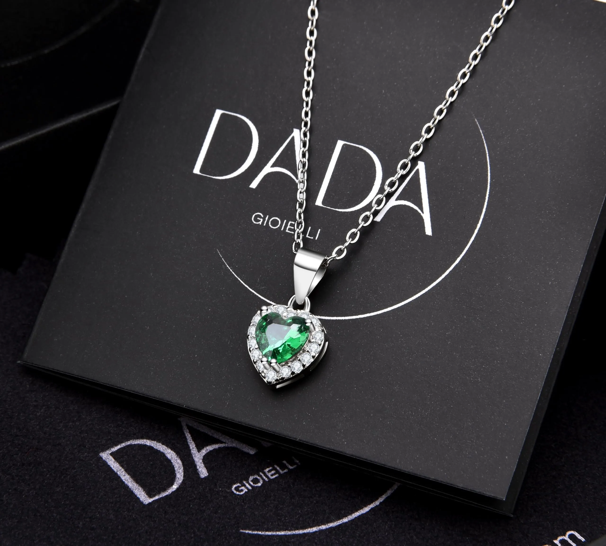 Dada Gioielli - Collana Cuore 9mm Punto Luce Argento 925 Con Zirconi Brillanti Catenina 45+5cm (Verde Smeraldo) - immagine 3