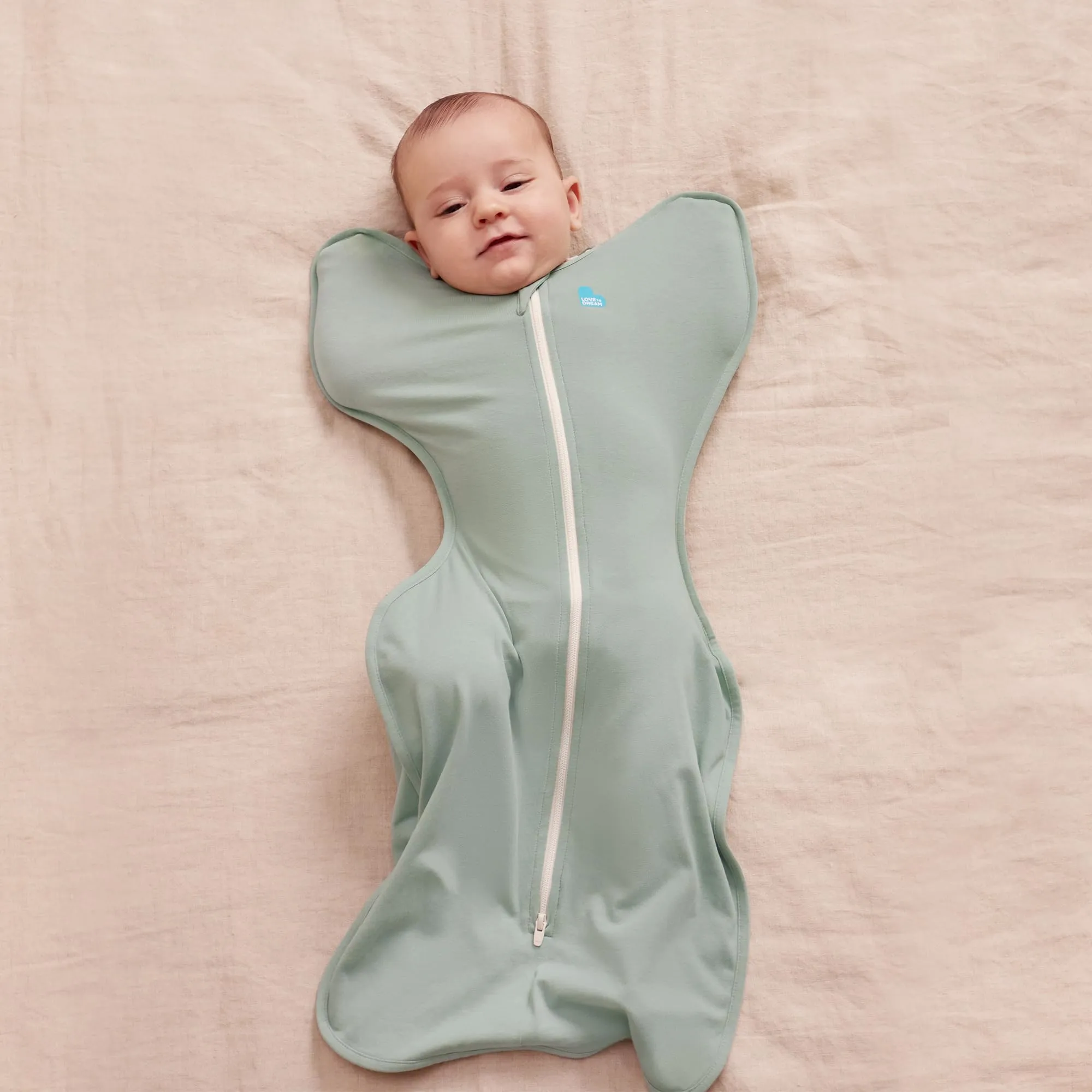 Love To Dream Swaddle UP, taglia piccola 3,5–6 kg - Oliva | Vestibilità aderente, favorisce un sonno sano | 0,2 Tog per primavera ed estate (24–27°C) | Cotone e doppia cerniera - immagine 2