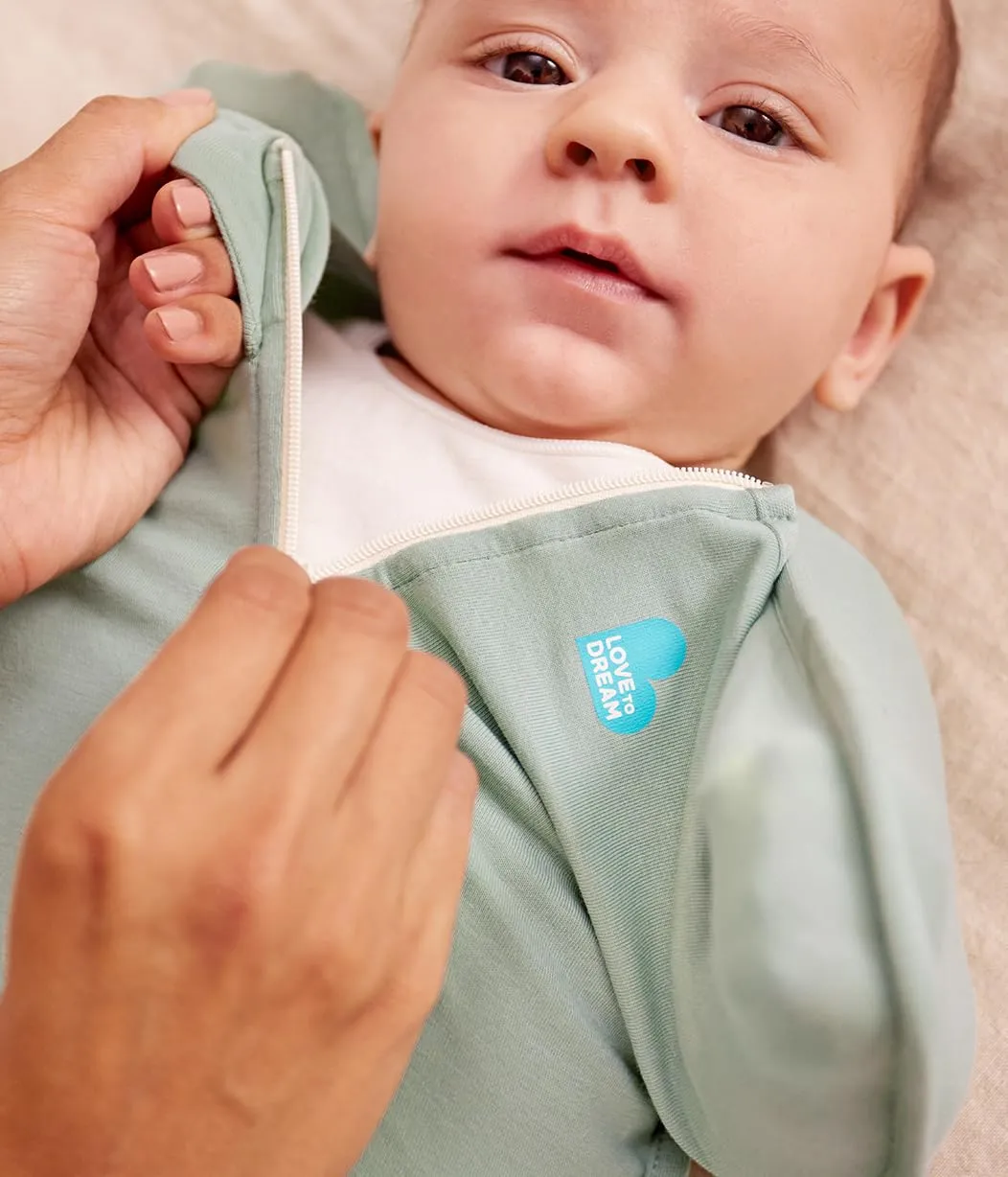 Love To Dream Swaddle UP, taglia piccola 3,5–6 kg - Oliva | Vestibilità aderente, favorisce un sonno sano | 0,2 Tog per primavera ed estate (24–27°C) | Cotone e doppia cerniera - immagine 5