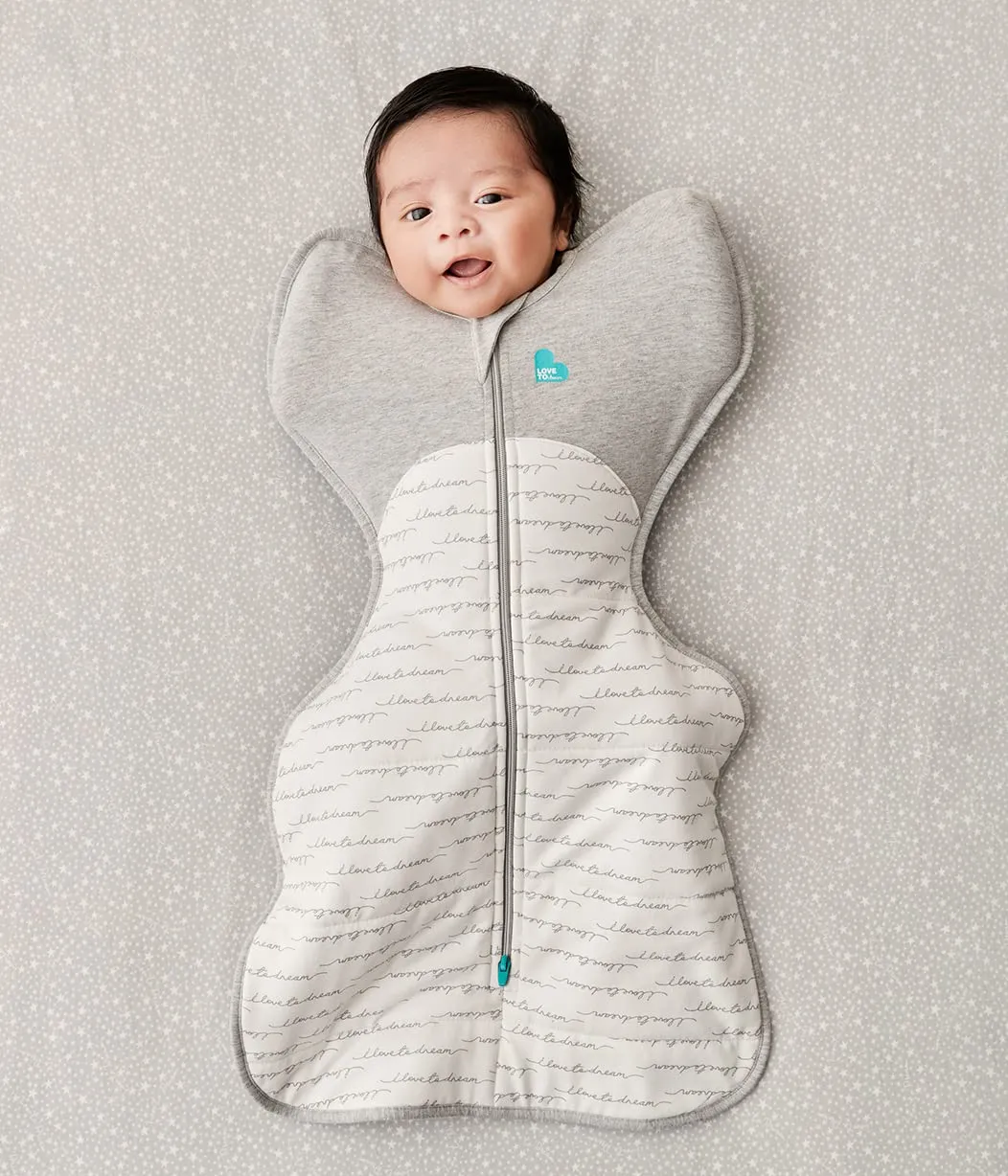 Love To Dream Swaddle UP, Neonato 2,2-3,8 kg - Bianco Dreamer | Vestibilità aderente, favorisce un sonno sano | 2,5 Tog per autunno e inverno (16–20°C) | Cotone e doppia cerniera - immagine 3