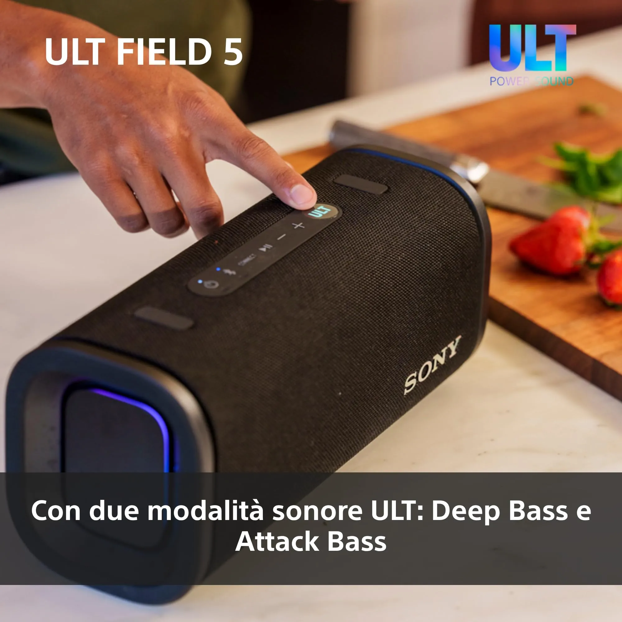 Sony ULT FIELD 5 - Potente speaker portatile Bluetooth, batteria da 25 ore, 2 modalità ULT POWER SOUND, IP67, impermeabile, antipolvere, 360 luci, tracolla staccabile, compatto - Nero - immagine 4