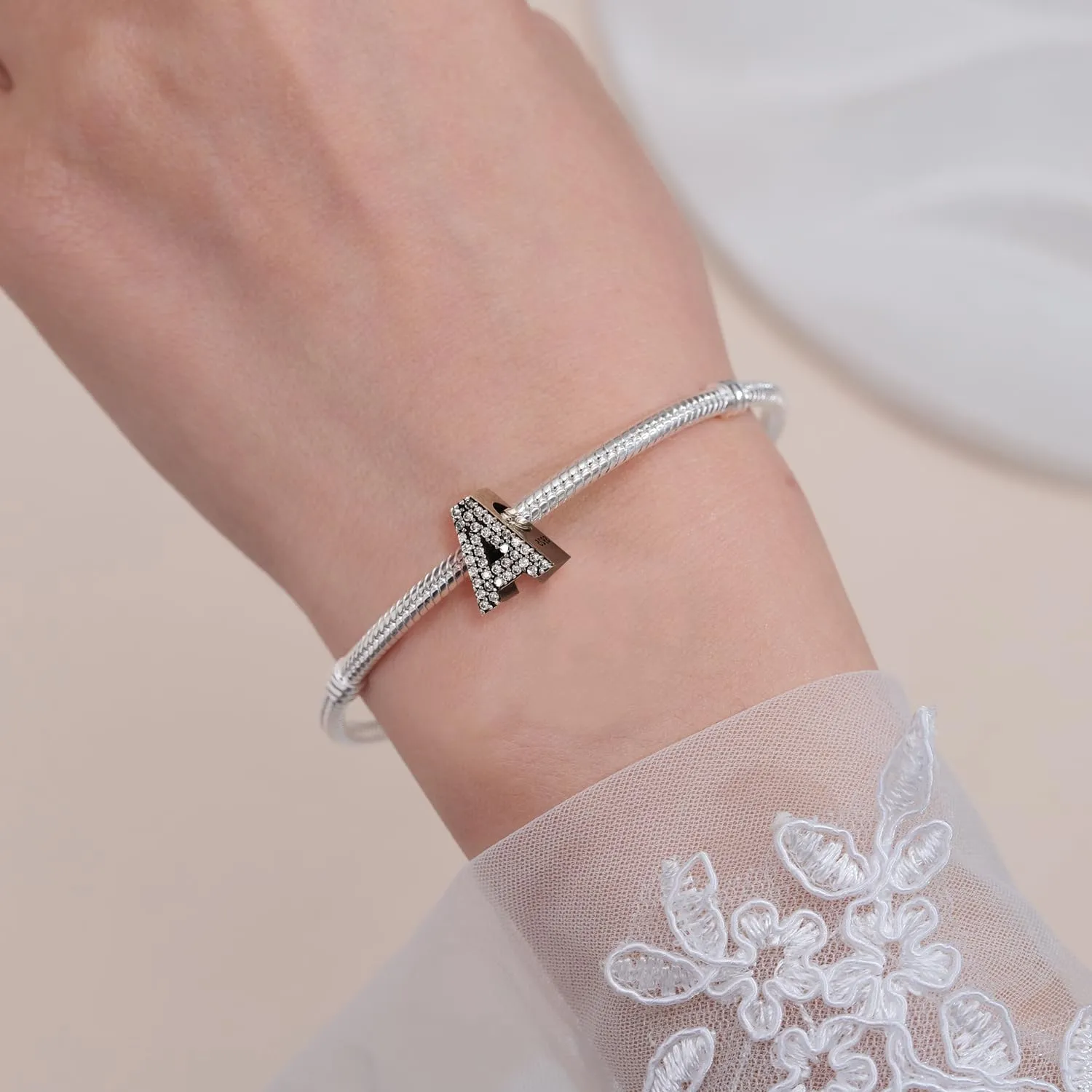 XWN Lettera Bead Charm Ciondolo Alfabeto Argento Sterling 925 con Cubic Zirconia Pendenti per Pandora Braccialetti, Compatibile con Braccialetti e Collane europei - immagine 5