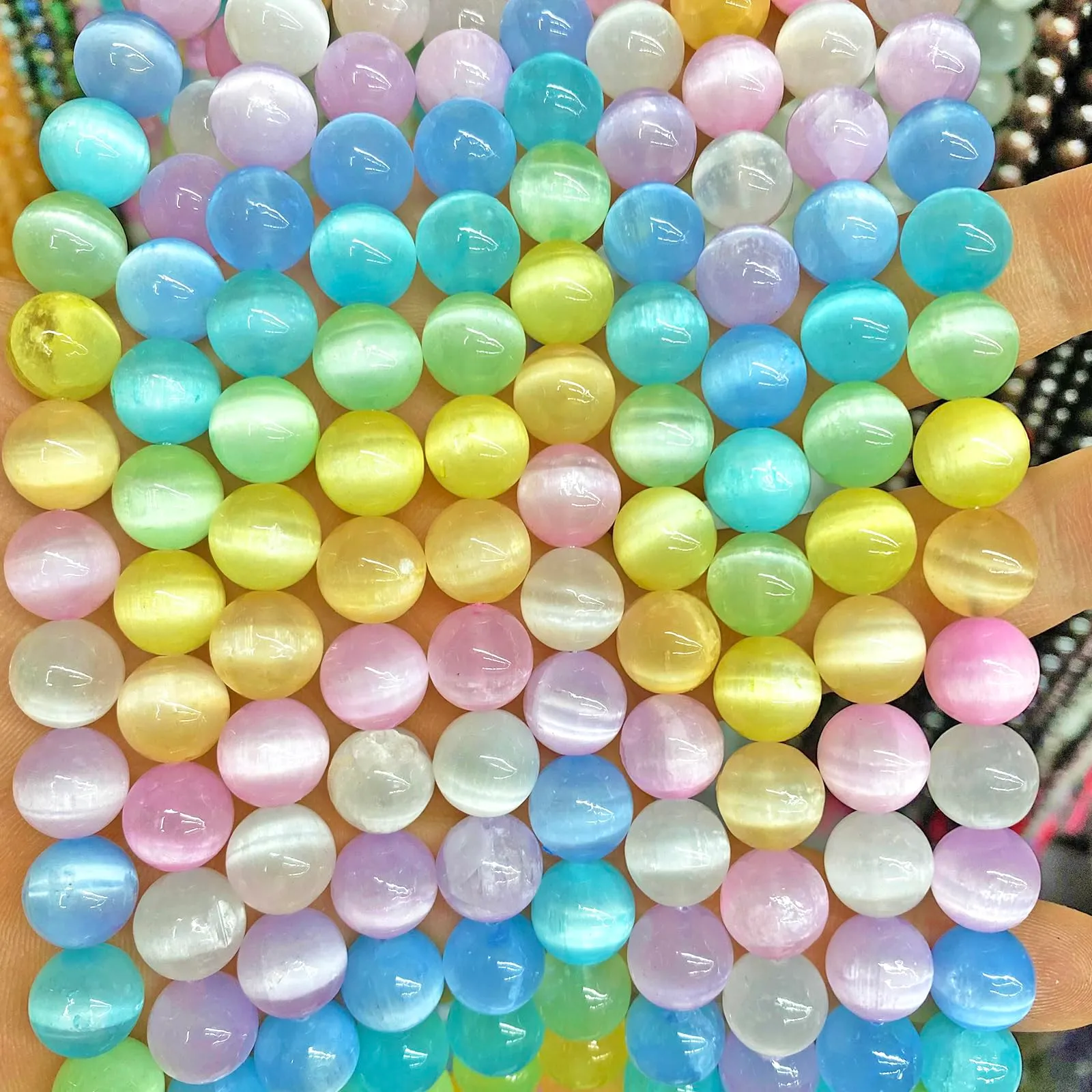 120 perline di cristallo colorate selenite gesso, 6 mm, per la creazione di gioielli, braccialetti fai da te, 2 fili - immagine 3