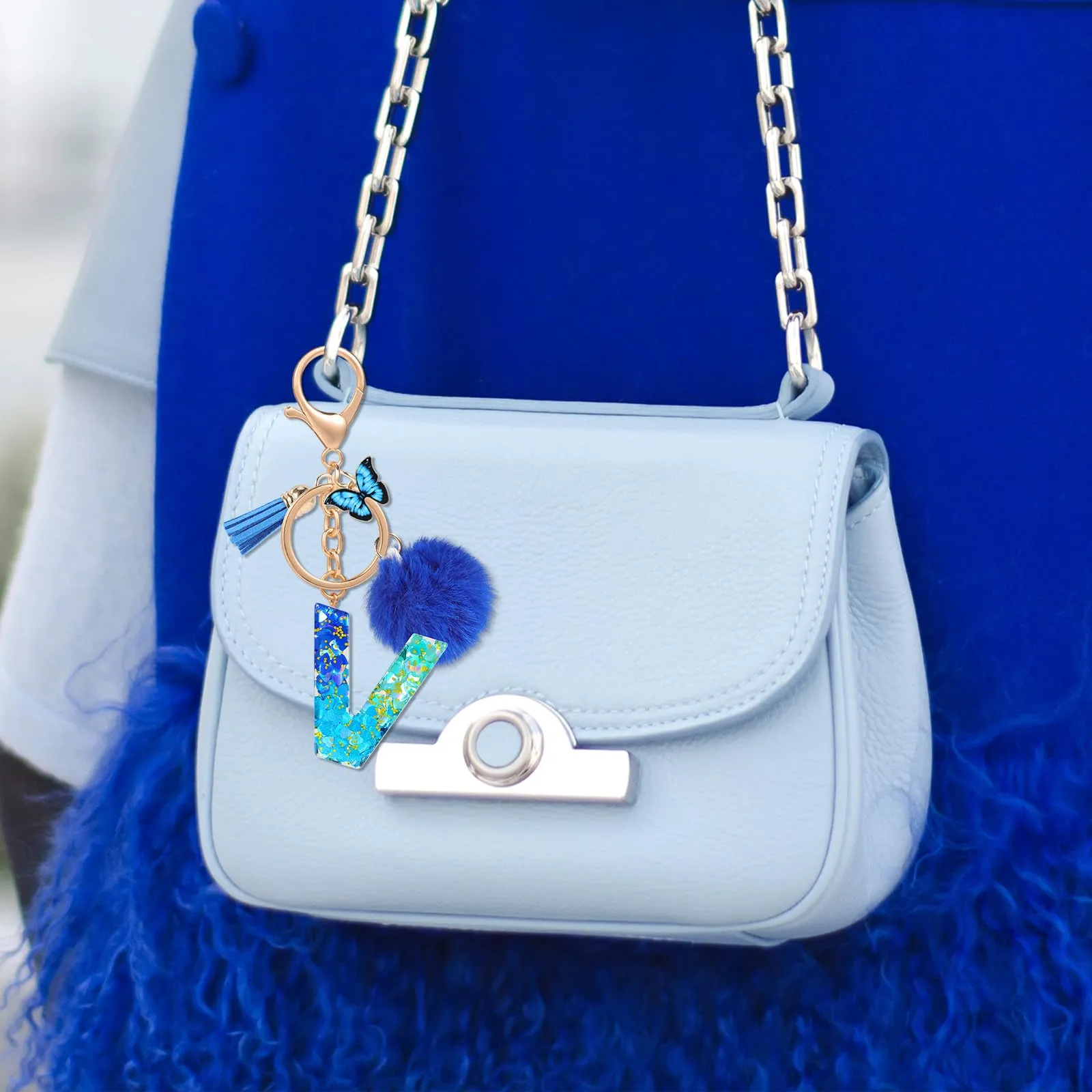 MWOOT Nome Lettera iniziale V Portachiavi, Blu Portachiavi per auto per donne, Ciondoli in Resina per Chiave della Porta Chiavi della Macchina Decorazione della Borsa - immagine 7