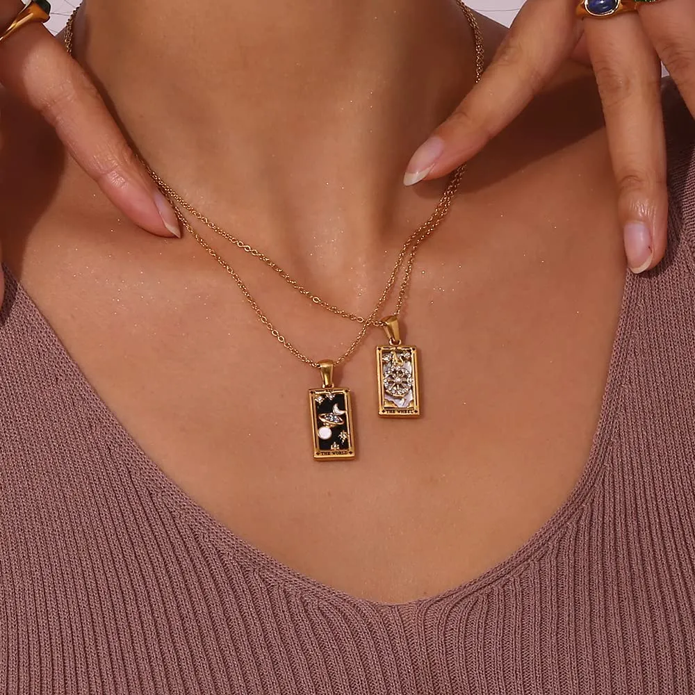 fdsmall Collana da donna, con ciondolo a forma di mappa dei tarocchi, in acciaio inox dorato, con zirconi, gioiello da donna, Taglia unica, Metallo, Non pietra preziosa - immagine 3