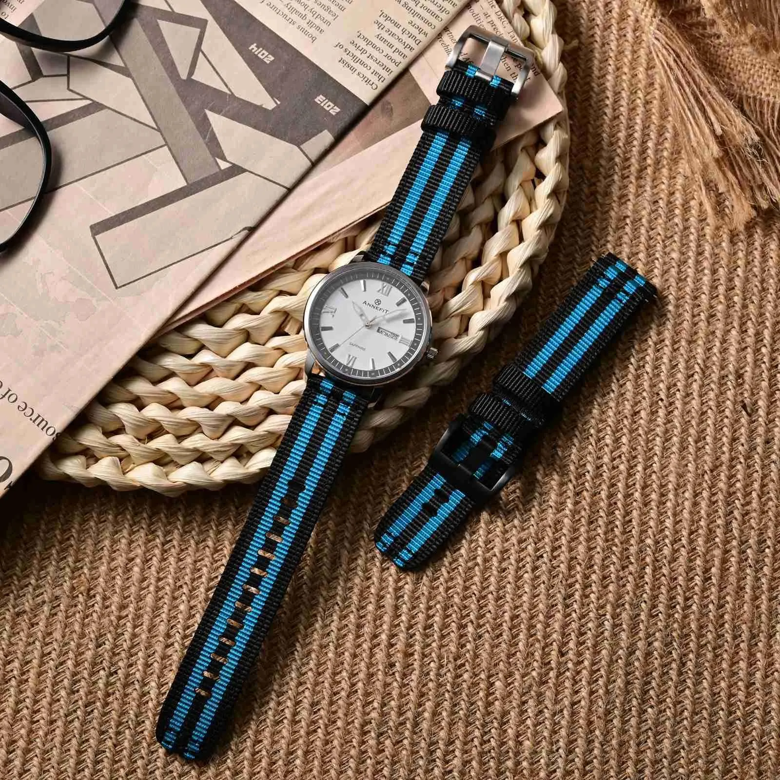 ANNEFIT Cinturino Orologio Nylon 20mm, Cinturini per Orologi Militari a Sgancio Rapido per Uomo Donna (Nero/Blu) - immagine 2