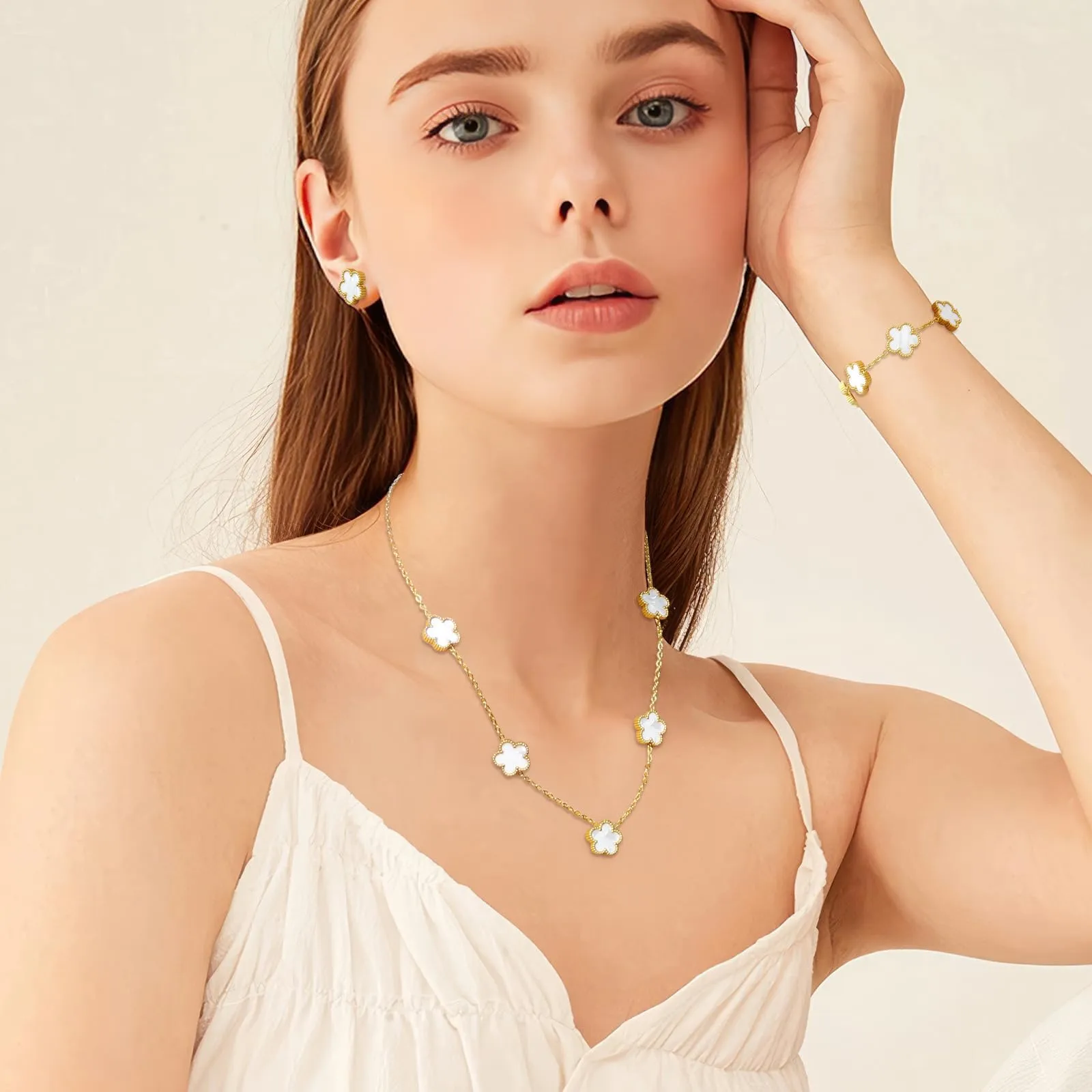 XIWCAFC Parure Gioielli Quadrifoglio da Donna 18K Placcato Oro Acciaio Inossidabile Fortunato Quadrifoglio Collana Orecchini Bracciali Set di Gioielli Sposa Regalo Dirndl Gioielli (Bianco) - immagine 6