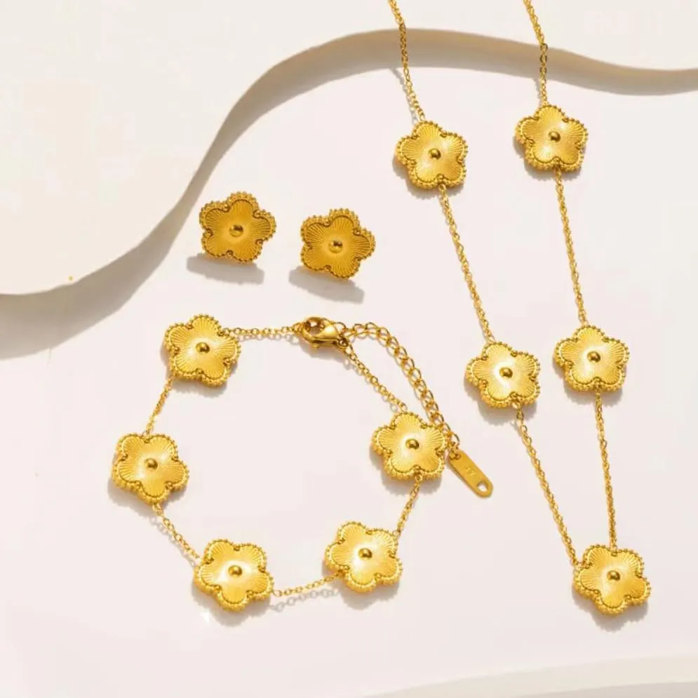 XIWCAFC Parure Gioielli Quadrifoglio da Donna 18K Placcato Oro Acciaio Inossidabile Fortunato Quadrifoglio Collana Orecchini Bracciali Set di Gioielli Sposa Regalo Dirndl Gioielli (Oro) - immagine 2