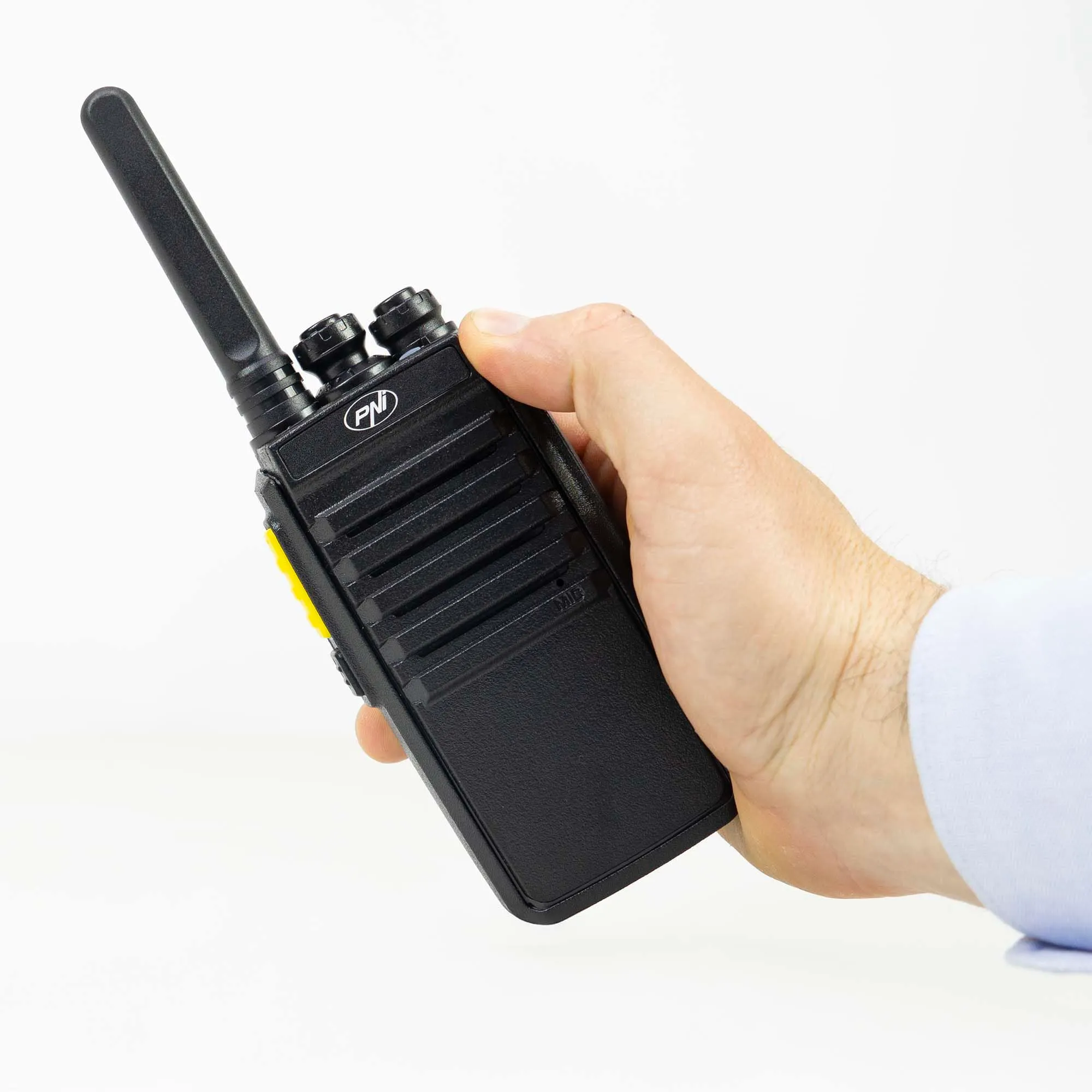 Stazione radio portatile PNI DPMR R41 PRO 0.5W, 16CH, VOX, programmabile, 1500mAh, cuffie con microfono incluso - immagine 2
