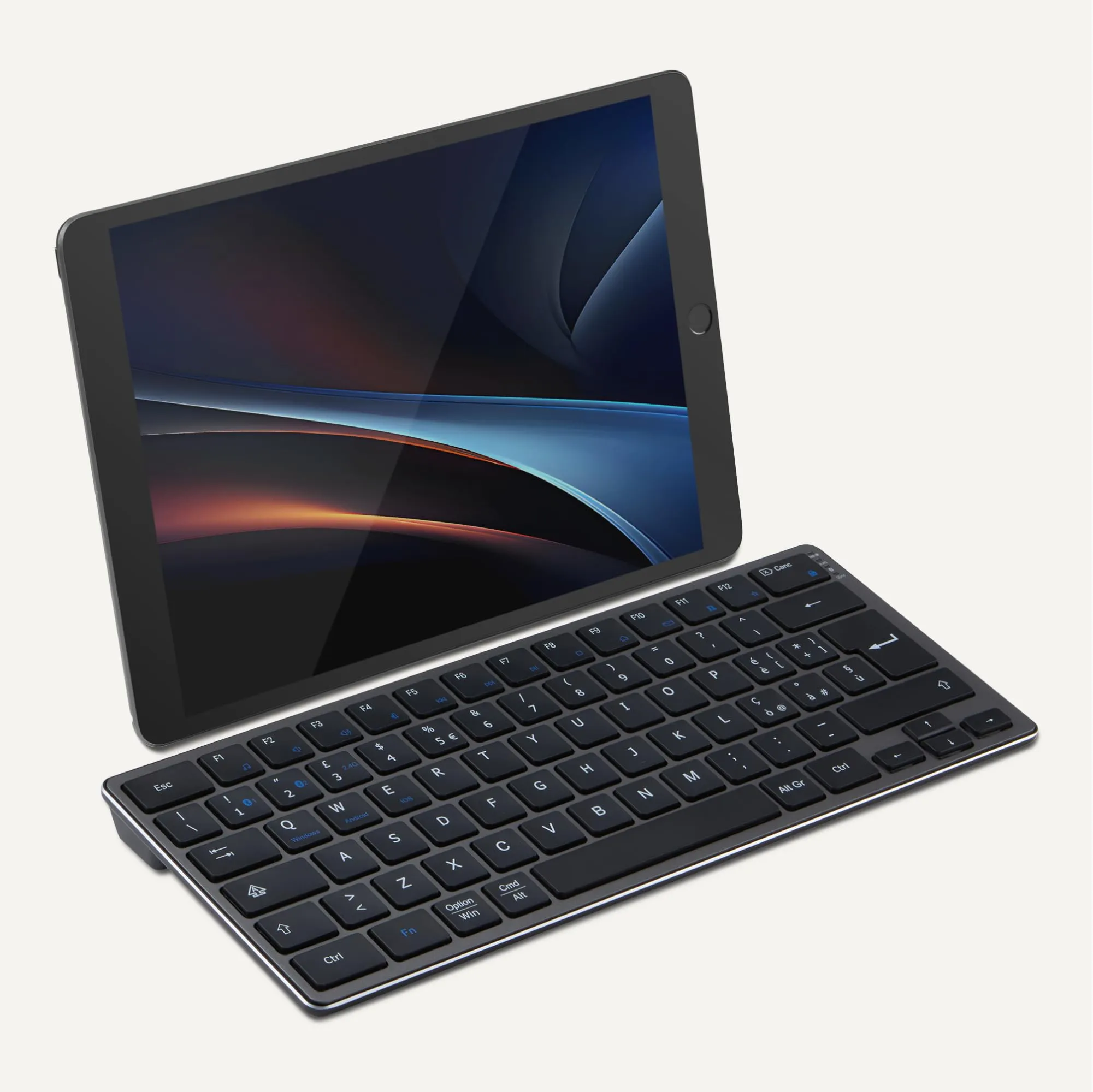 Amazon Basics Tastiera wireless per tablet, portatile, compatibile con PC, MacOS, laptop, smartphone, tablet - immagine 3