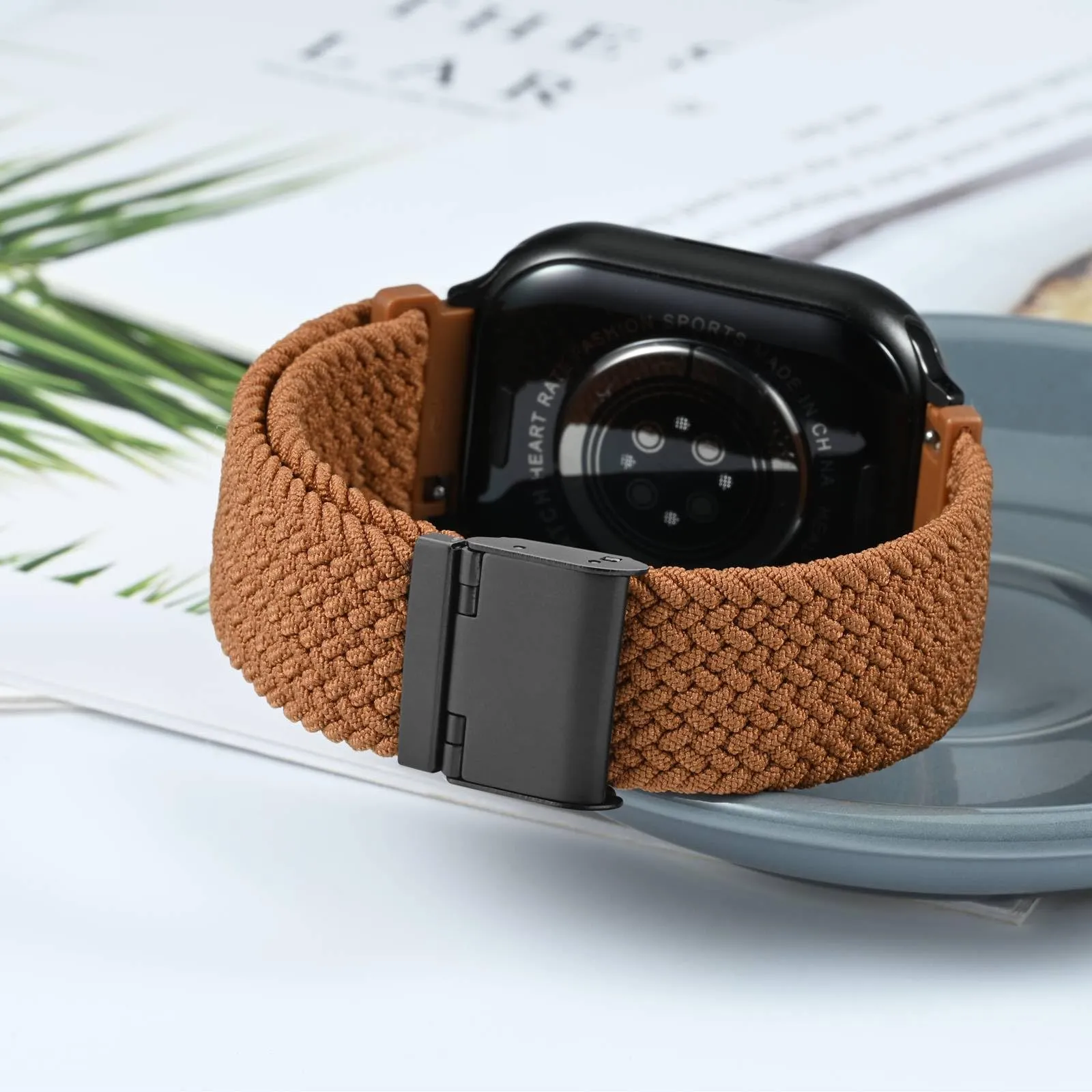 WOCCI 20mm Intrecciato Nylon Cinturino per Orologio da Uomo e da Donna, Regolabile Fibbia Nera (Marrone) - immagine 2