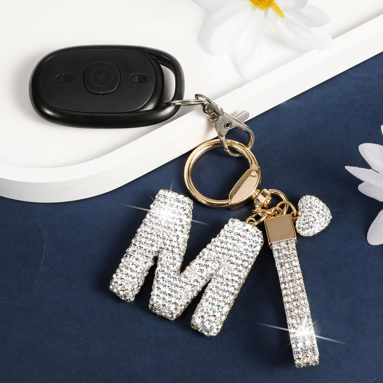 MWOOT Portachiavi con lettera M con strass, portachiavi argentato, carino portachiavi per auto, portachiavi personalizzato per borse, accessori artigianali, portachiavi decorativo regalo per donne - immagine 6