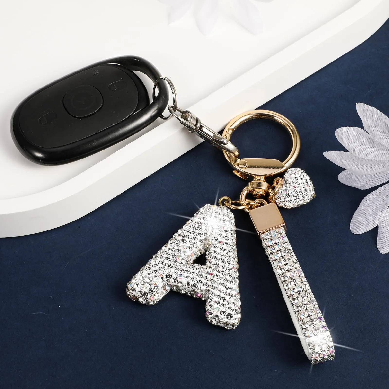 MWOOT Cristalli Lettera Portachiavi A, Carini Keyring Ciondoli con Nome, Iniziale Anelli Portachiavi Donna, Casa Nuova Accessori Macchina Auto Keychain Regalo Amica Compleanno - immagine 6