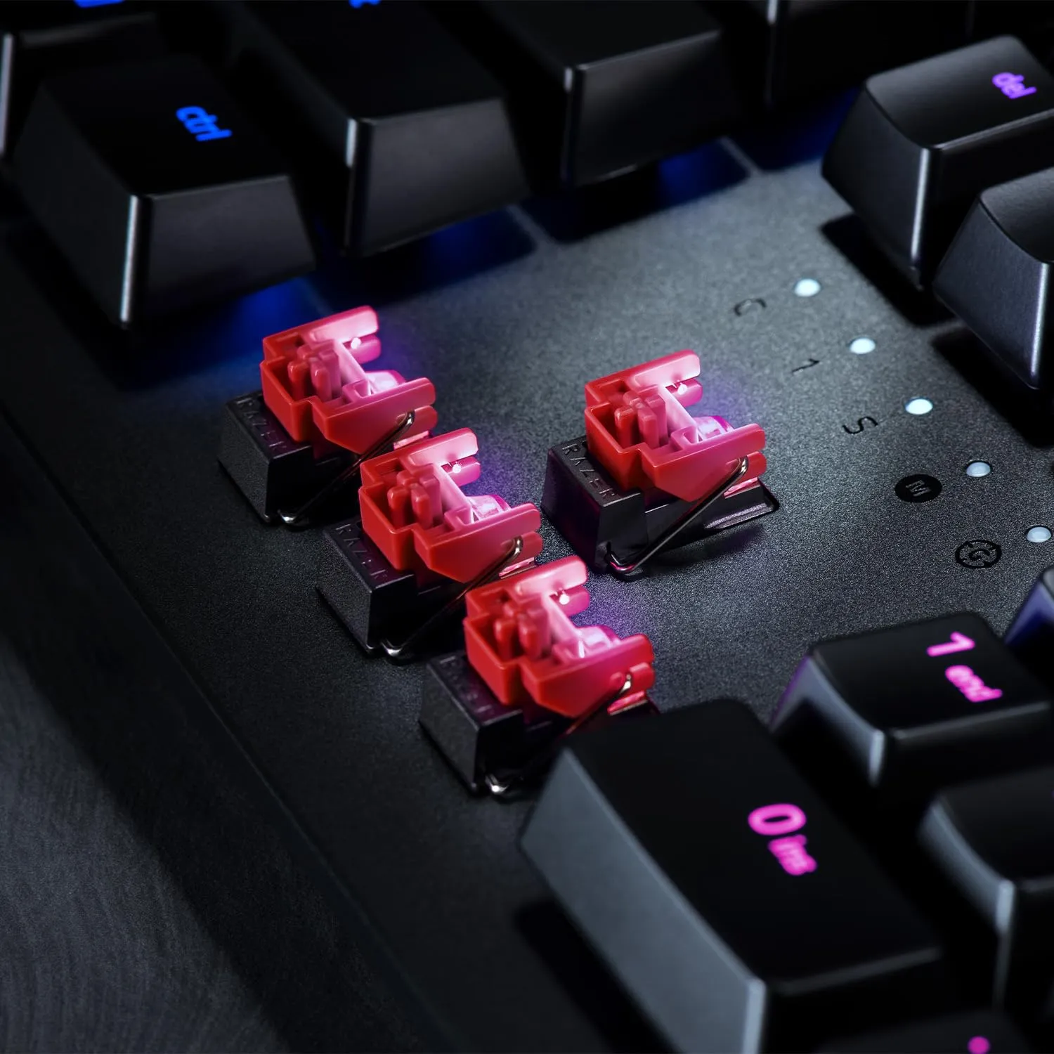 Razer Huntsman Tournament Edition (Interruttore Rosso) - Tastiera da Gioco Senza Dieci Tasti (Tasti Ottico- Lineari, Copri Tasti PBT, cavo USB-C staccabile) Intl. Layout USA (ISO) | Nero - immagine 10