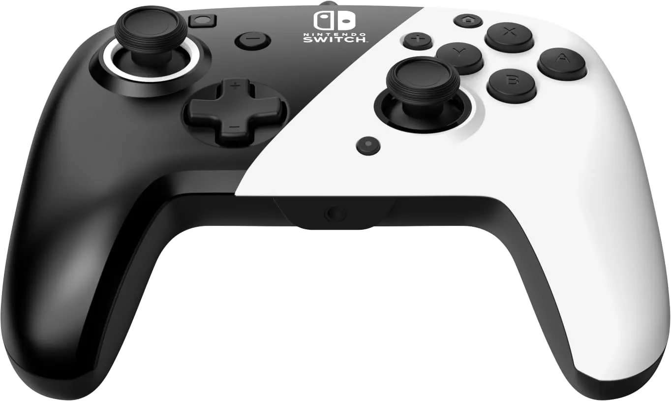 PDP Controller Gaming Faceoff Deluxe+ Wired Switch Pro - Bianco e nero - Licenza ufficiale Nintendo - Pulsanti e levette personalizzabili - Controller ergonomici - immagine 2