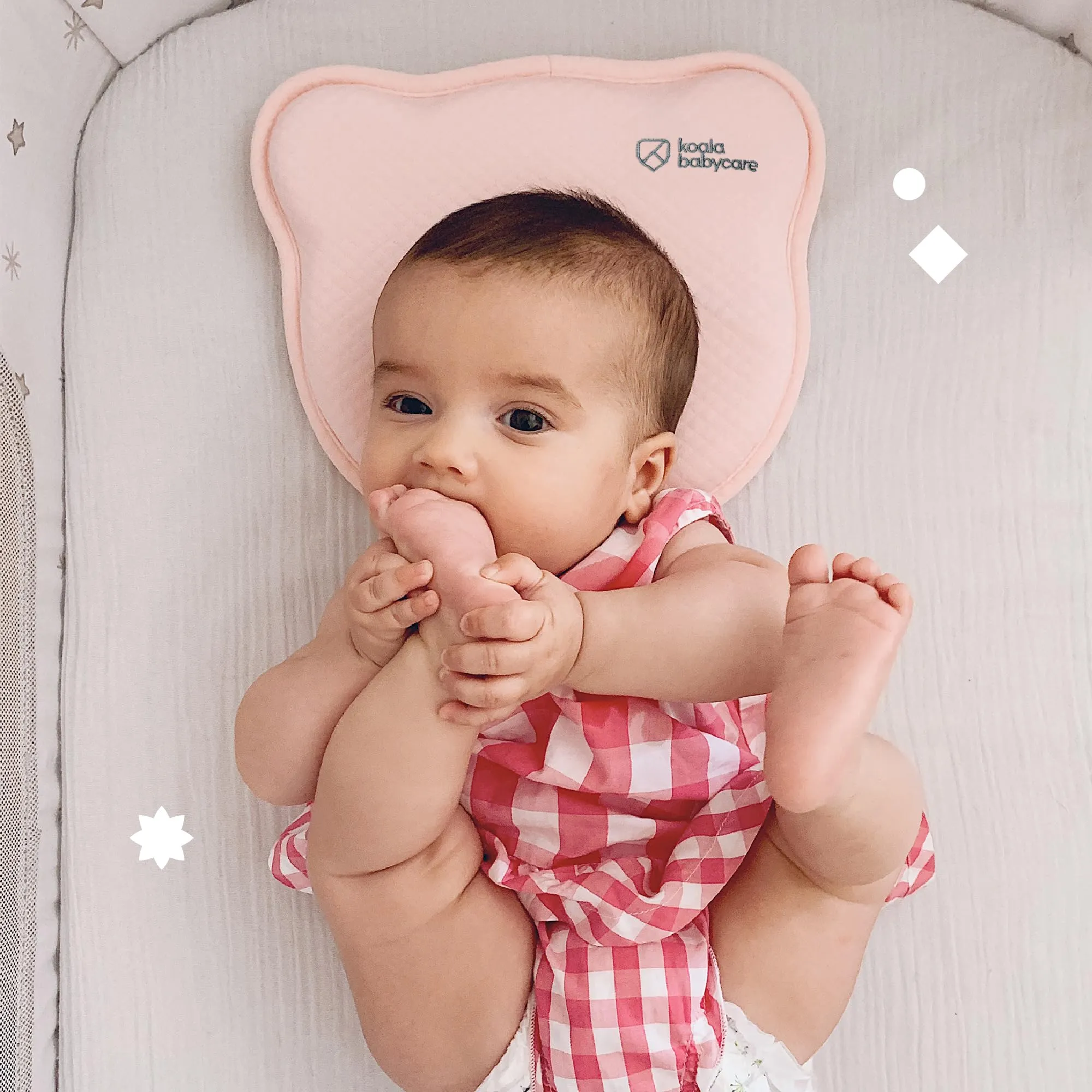 Cuscino Neonato Plagiocefalia Sfoderabile (con due Federe) per aiutare a prevenire e trattare la Testa Piatta in Memory Foam - Rosa - Design Registrato KBC® - immagine 6