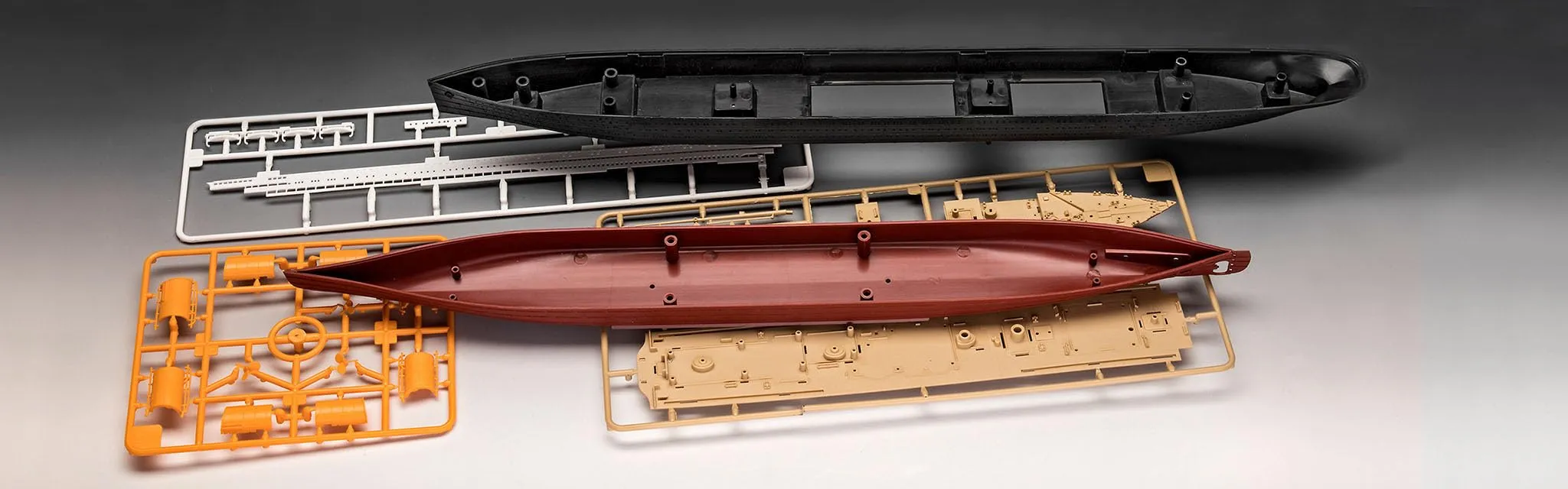 Revell 05497 R.M.S. Titanic (sistema a clic), scala 1:600, non costruito, precolorato, a incastro (non colla), kit modellino in plastica - immagine 6