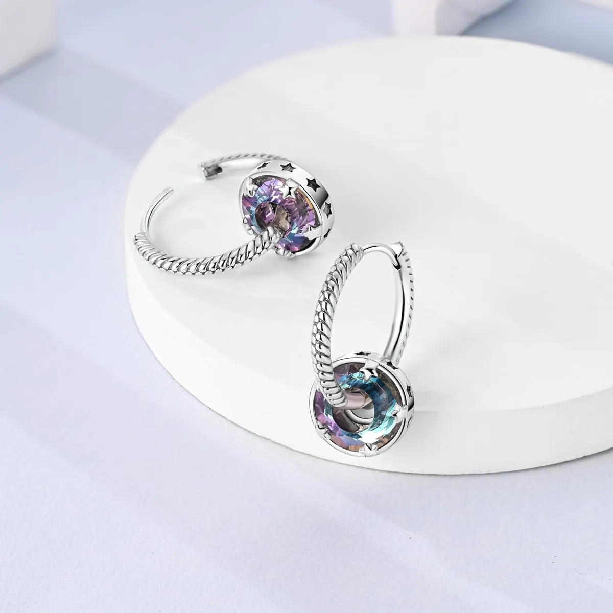 QIKAOLA S925 Orecchini in argento da donna Orecchini a cerchio ipoallergenici Orecchini Huggie con zirconia cubica - immagine 4