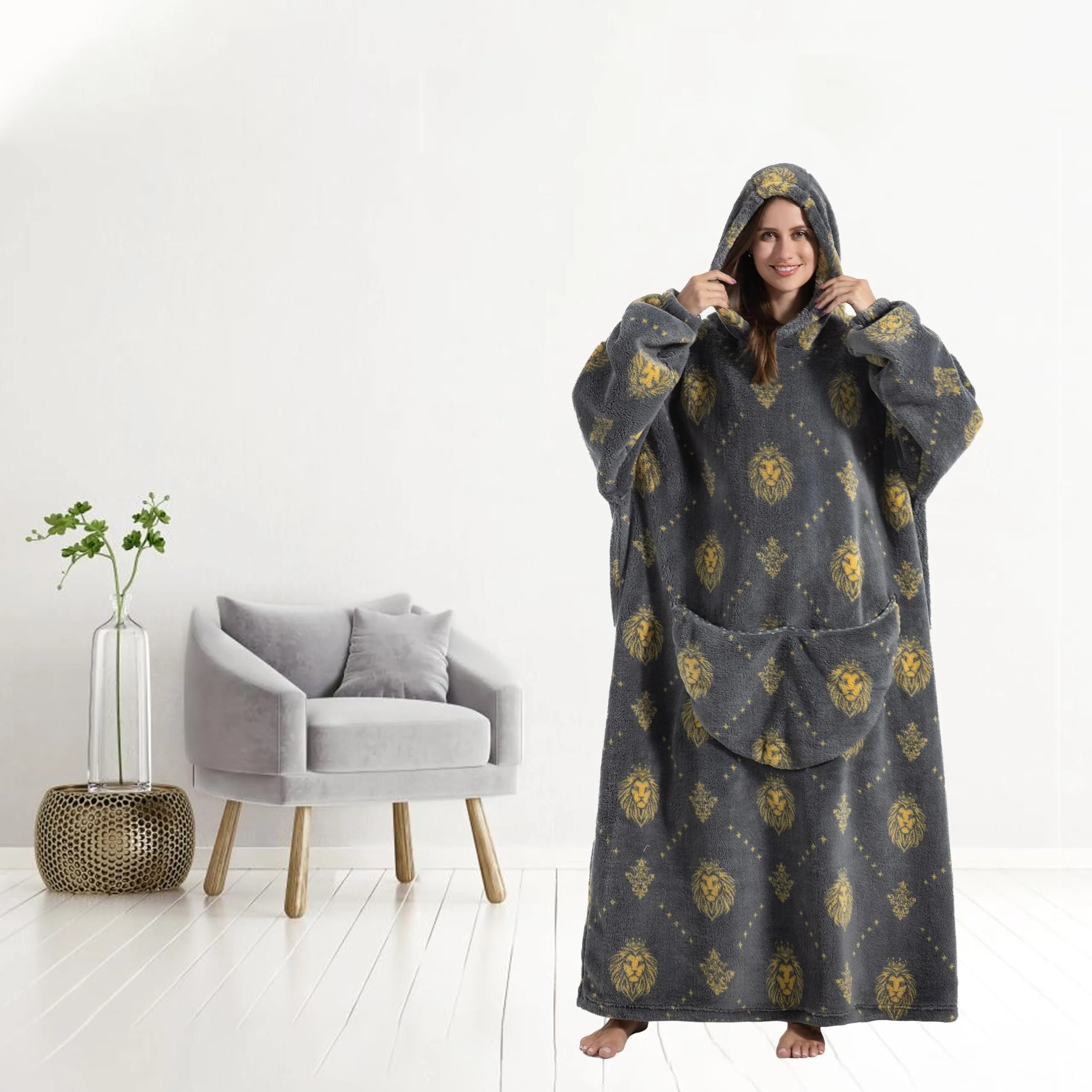Yzehomijia Coperta portatile con cappuccio, per donne e adulti, coperta con maniche, morbida e calda da indossare come regalo per fidanzata, mamma o mamma koala (Grey Lion) - immagine 3