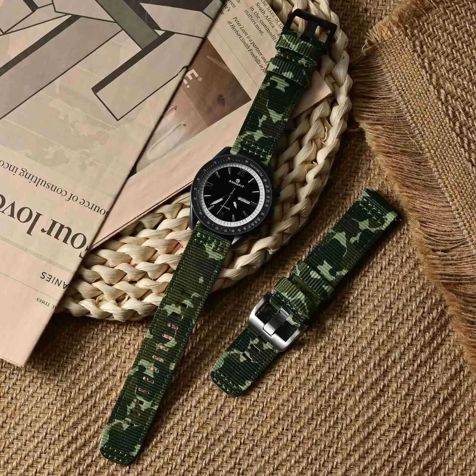 ANNEFIT Cinturino Orologio Nylon 22mm con Fibbia Nera, Cinturini per Orologi Militari a Sgancio Rapido per Uomo Donna (Verde Mimetico) - immagine 2