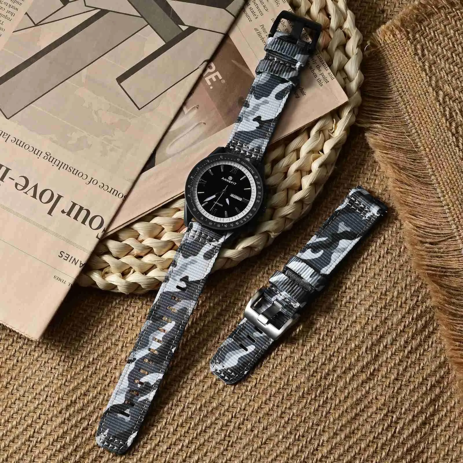 ANNEFIT Cinturino Orologio Nylon 20mm con Fibbia Nera, Cinturini per Orologi Militari a Sgancio Rapido per Uomo Donna (Grigio Mimetico) - immagine 2