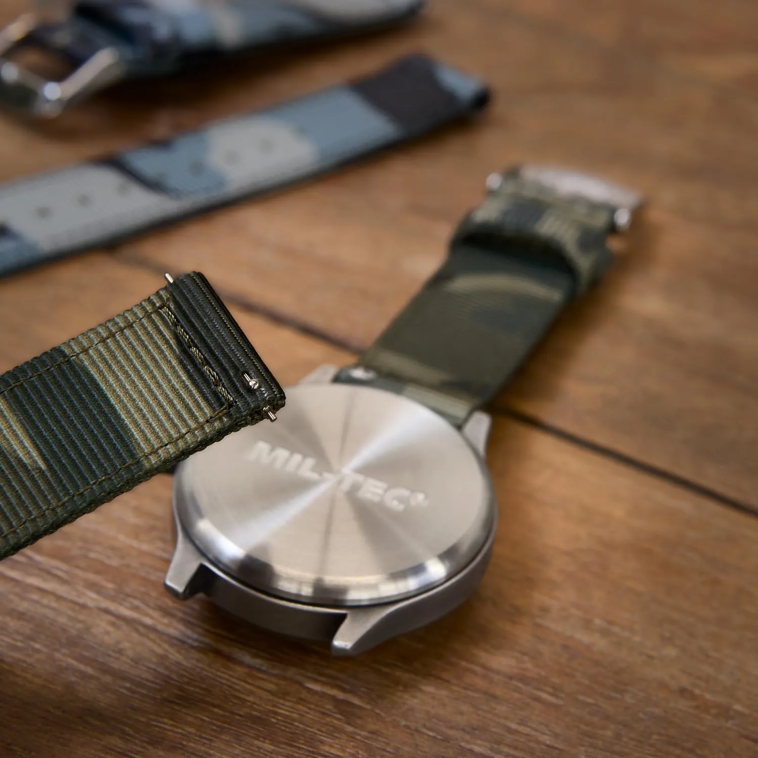 Archer Watch Straps - Cinturini in Nylon Premium a Sgancio Rapido (Mimetico Verde, 18mm) - immagine 3