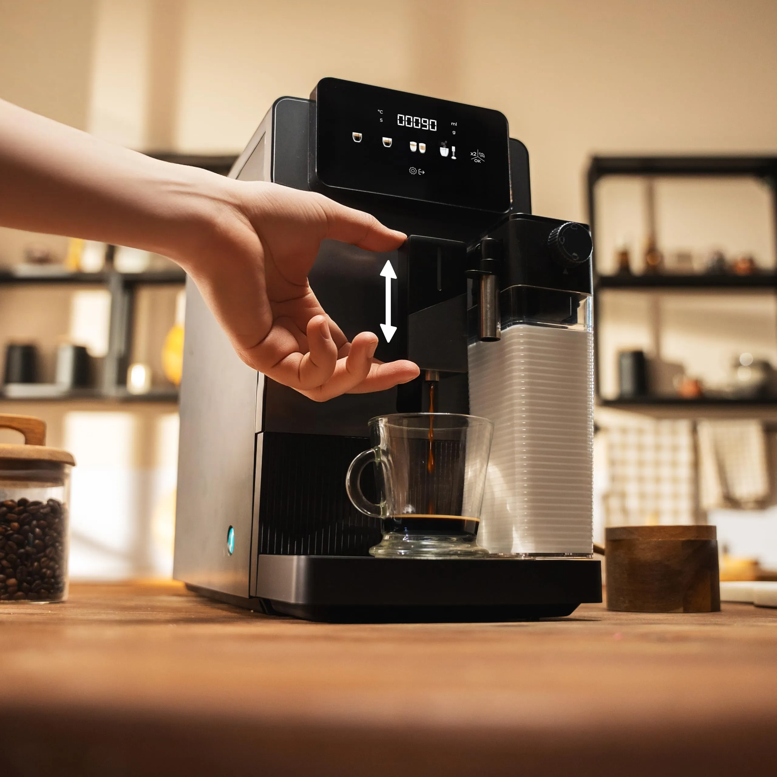 Cecotec Macchina da Caffè Superautomatica Cremmaet Latte. 1350W, 19Bar, Thermoblock, 6 Bevande, Vaporizzatore, 5 Livelli Macinatura, Serbatoio Caffé 150g, Latte 400ml, Acqua 1.1L, Pannello Tattile - immagine 9
