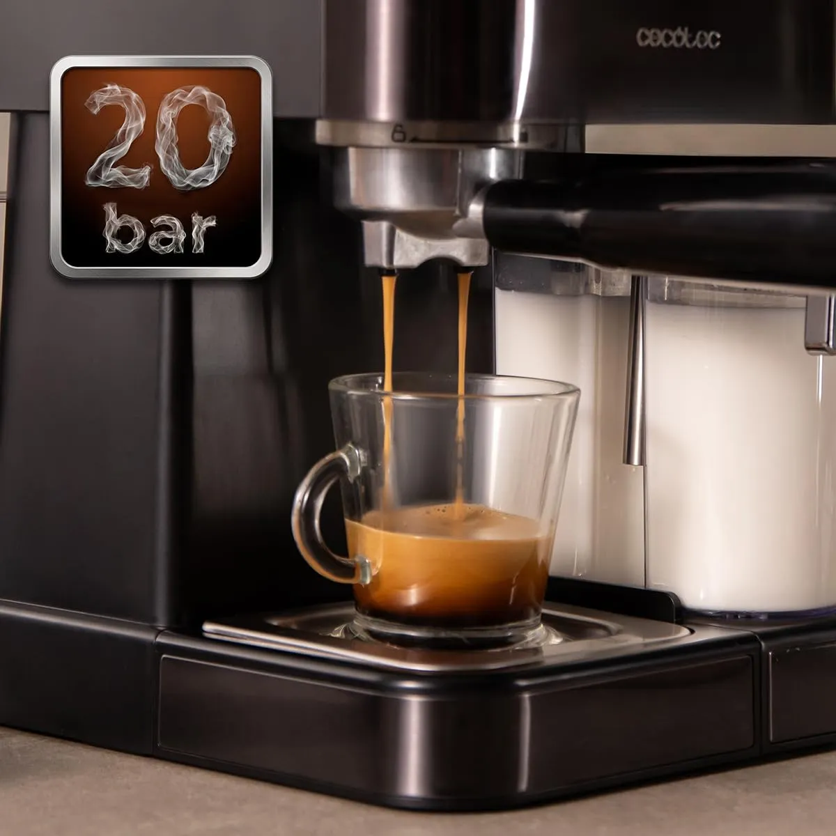 Cecotec Macchina da Caffè Espresso Semiautomatica Power Espresso ColdBrew Latte Scuro.1350W, 20Bar, Freddo, Tiepido, Caldo, Schermo Tattile, Serbatoio Acqua 1.5L, Serbatoio Latte 500ml, Doppio Braccio - immagine 6