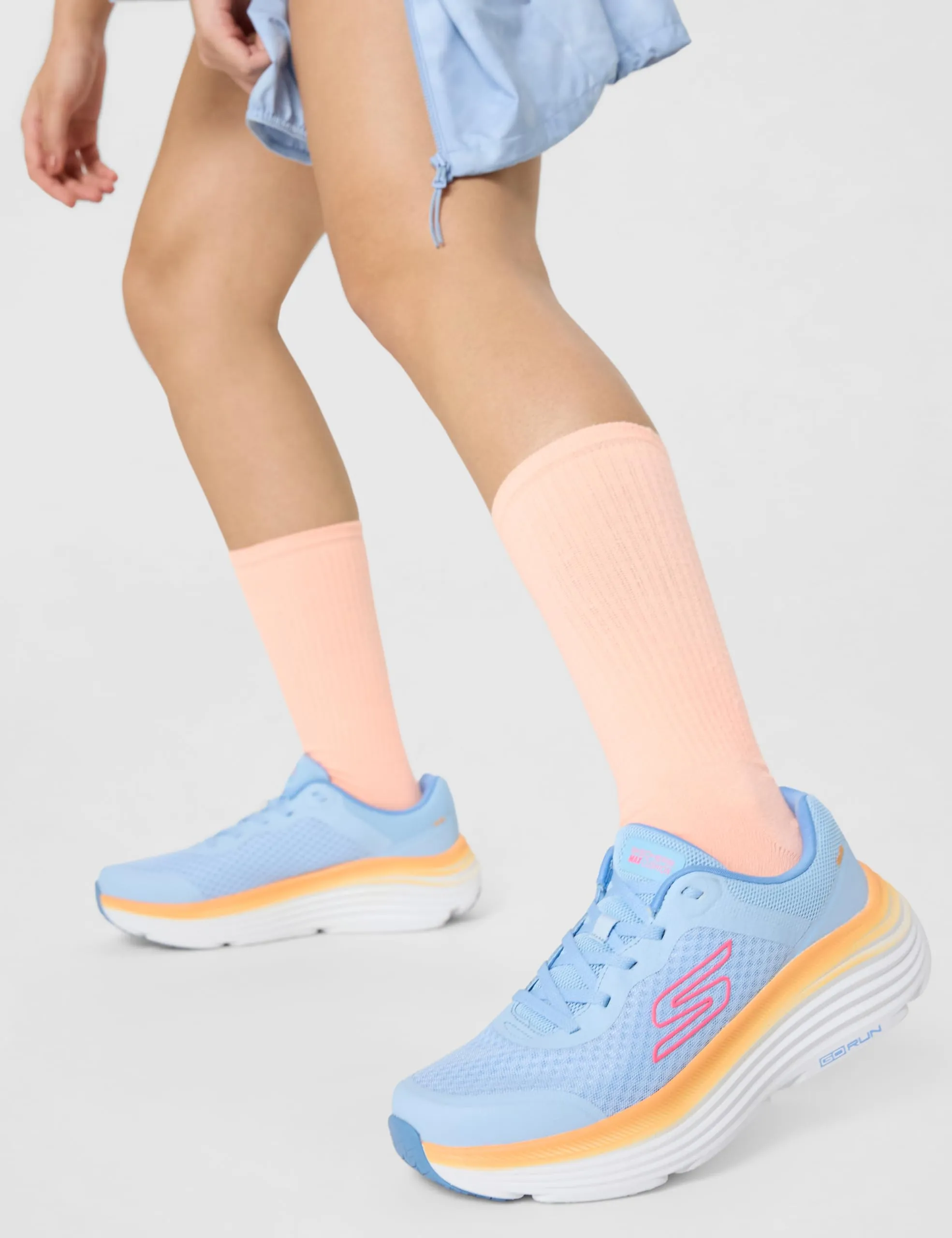 Skechers Donna Max Cushioning Endeavour Canova Trainers, Blue, 37.5 EU - immagine 5