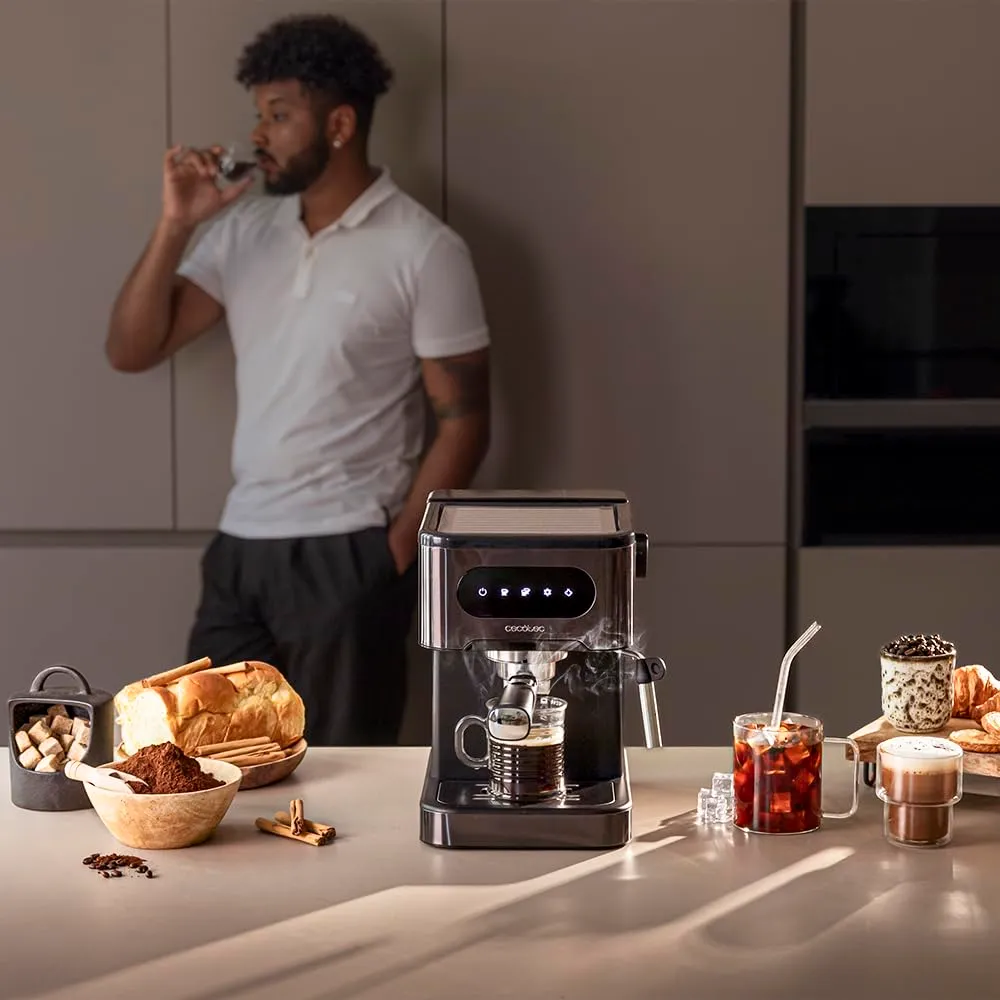 Cecotec Macchina da Caffè Espresso Power Espresso 20 Coldbrew. Caffè Espresso e Cappuccino, Caffè Freddo, 20 Bar di Pressione, Beccuccio Vapore Orientabile. Qualità Professionale A Casa. - immagine 5