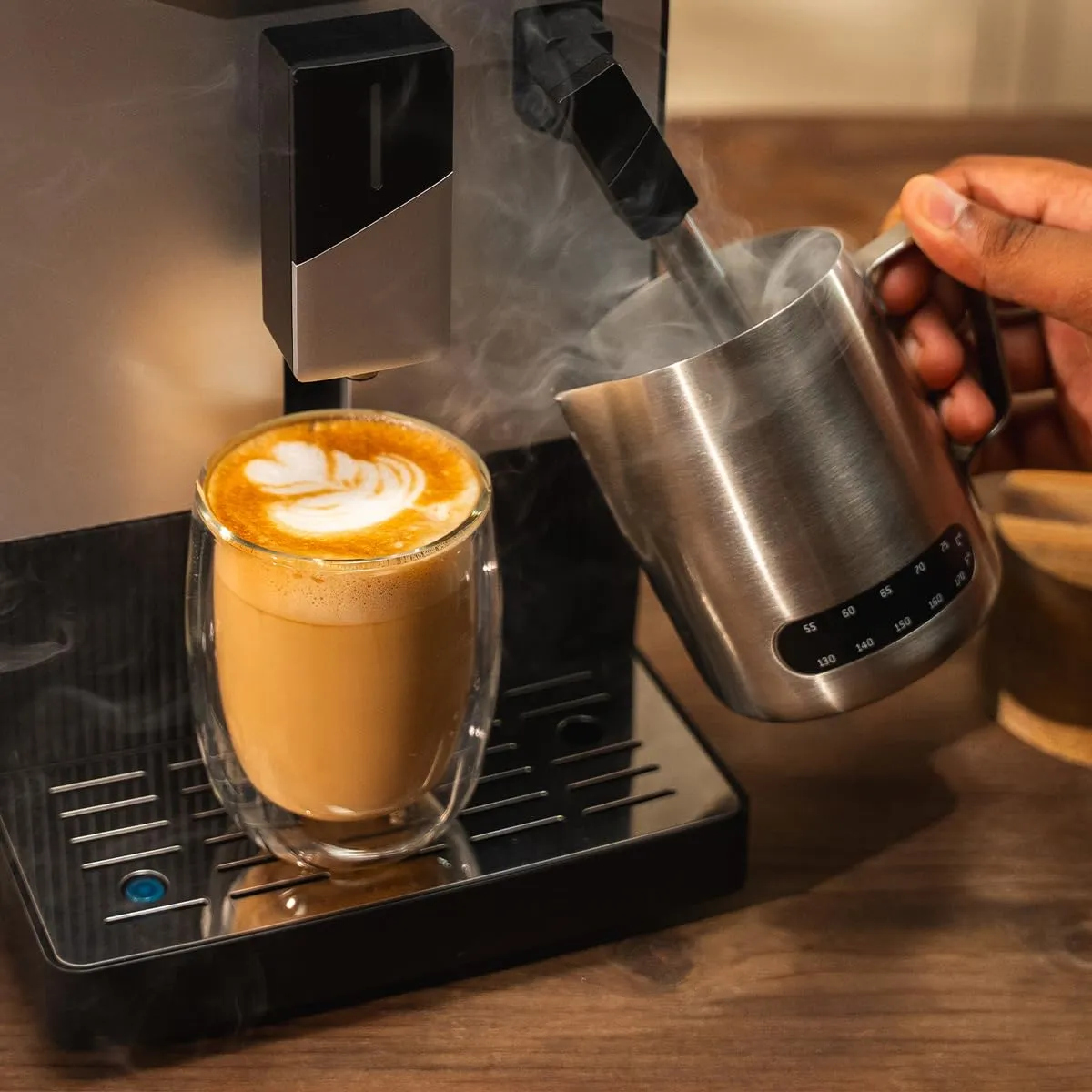 Cecotec Macchina da Caffè Superautomatica Cremmaet Steam. 1350W, 19Bar, 5 Livelli Macinatura, Serbatoio Chicchi 150g, Acqua 1.1L, Thermoblock, Vaporizzatore, Pulizia Automatica, Pannello Tattile - immagine 3