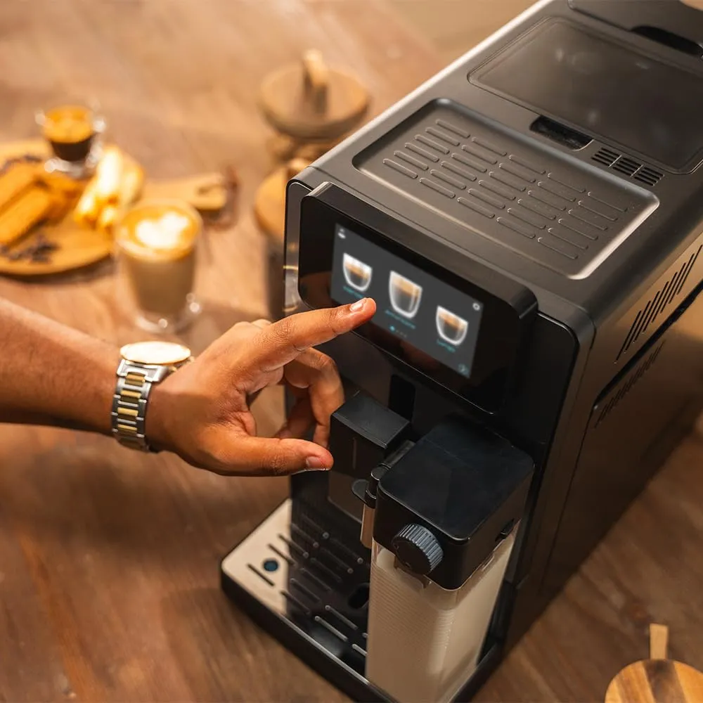 Cecotec Macchina da Caffè Superautomatica Cremmaet Latte Touch. 19Bar, Thermoblock, 12 Bevande, 4 Profili, Acqua 1.1L, 400ml Latte, Schermo TFT, Macinino Conico, Pulizia Automatica, Altezza Regolabile - immagine 5