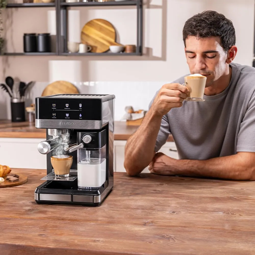 Cecotec Macchina da Caffè Espresso Semiautomatica Tattile con Serbatoio Latte Power Espresso 20 Touch & Cream. 1350W, Sistema Thermoblock, 20 Bar, Beccuccio Schiumatore, Serbatoio 1.8L - immagine 8