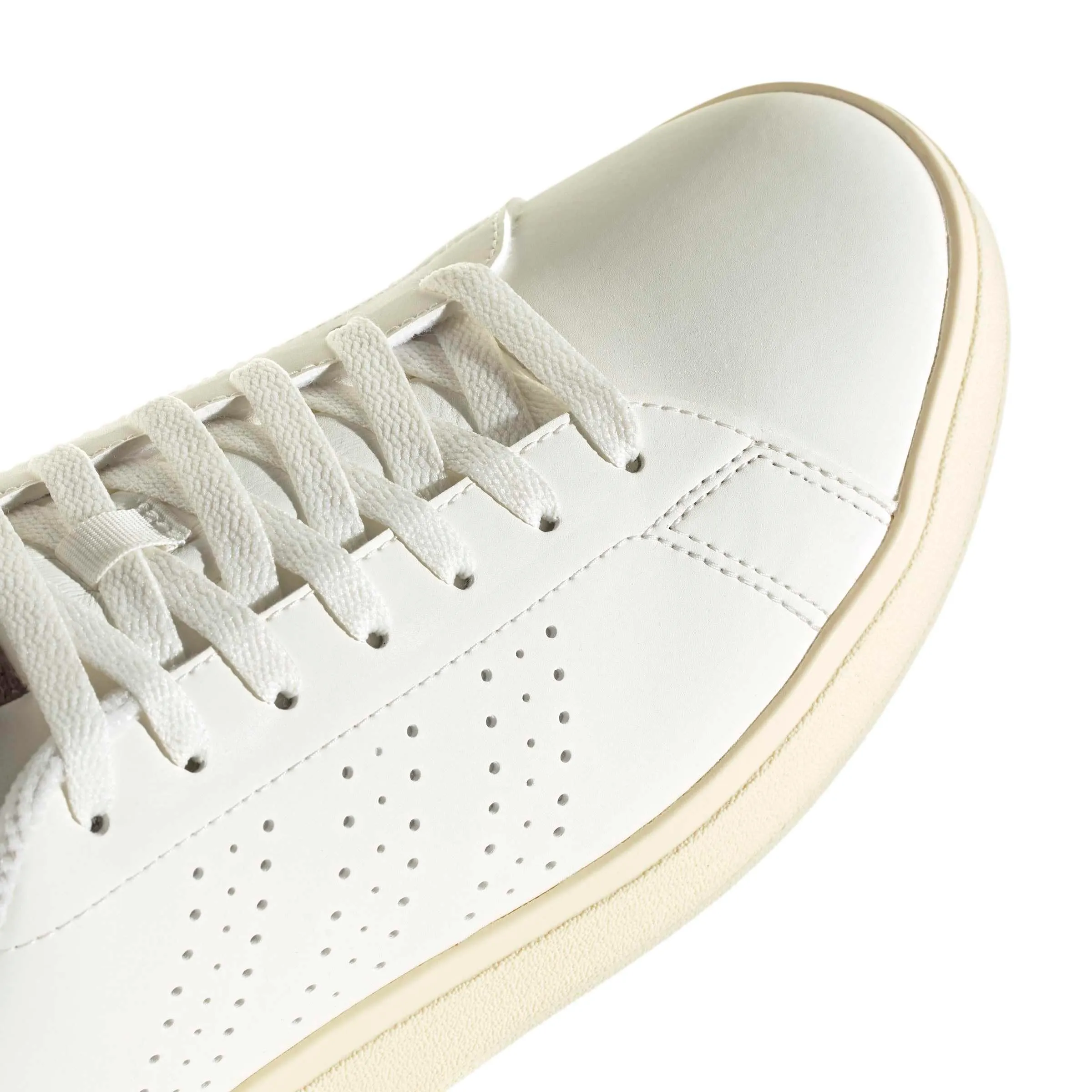 adidas Uomo Advantage Base 2.0 Shoes, Core White/Core Black/Trace Brown, 36 EU - immagine 5