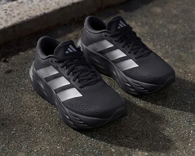 adidas Donna Galaxy 8 Running Shoes, Core Black/Iron Met./Carbon, 42 EU - immagine 2