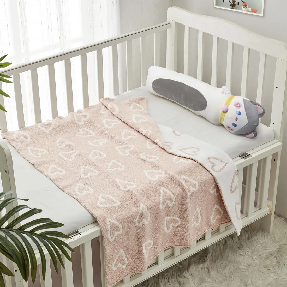 Crevent Copertina per bambini in ciniglia da 75 x 100 cm, confortevole, morbida e calda, adatta come regalo per neonati, bambini e baby shower, rosa con cuori - immagine 3