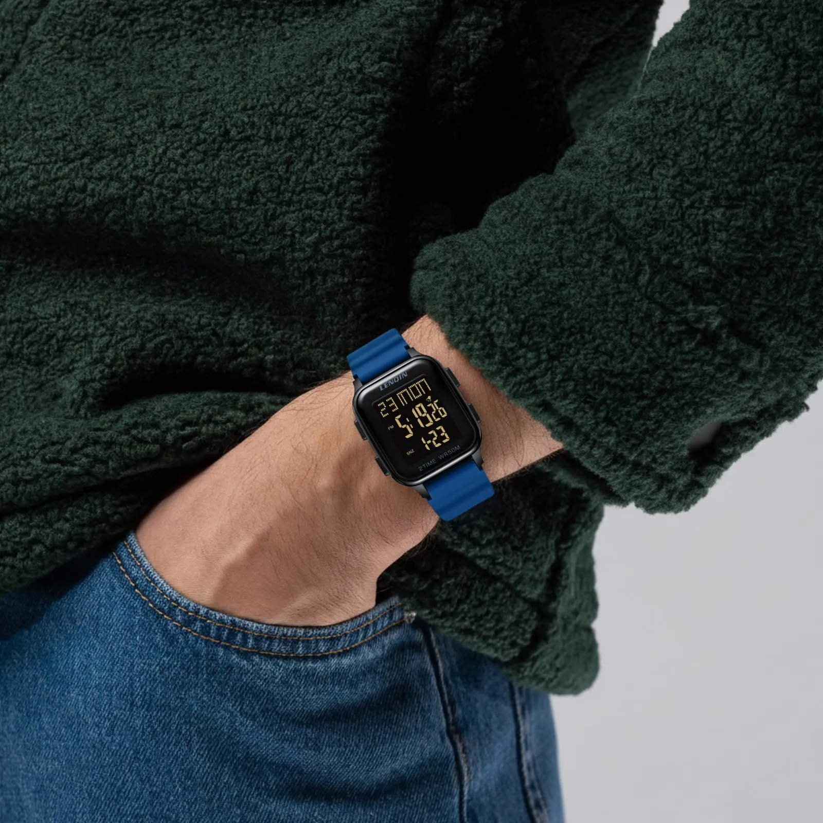 LN LENQIN Orologio Uomo Digitale Impermeabile Sportivo LED Cronometro - immagine 5