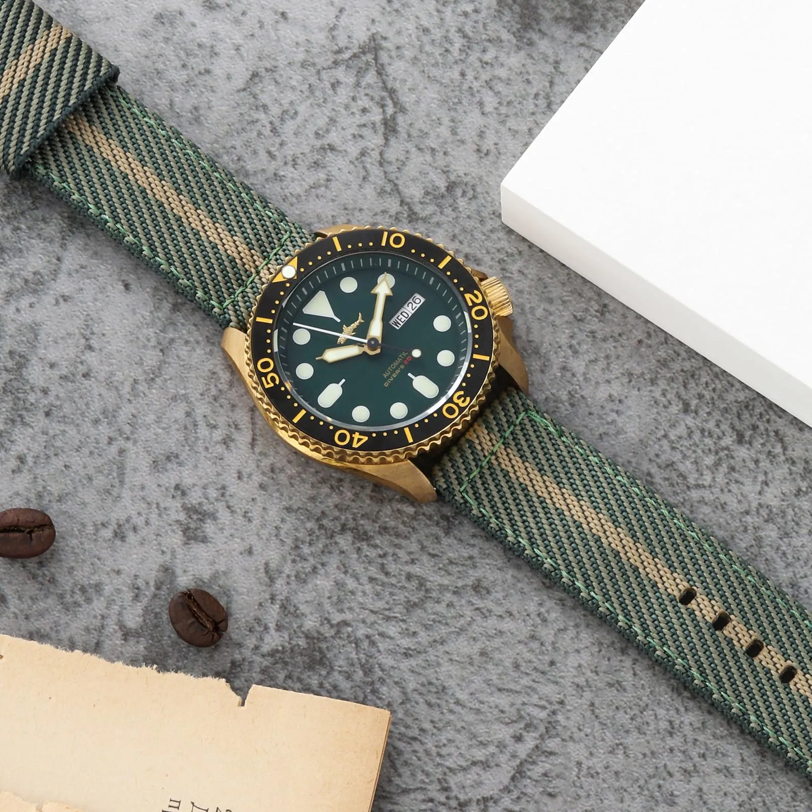 watchdives Cinturino in Nylon per Uomo e Donna 18mm 20mm 22mm, Cinturino Militare a Sgancio Rapido con Fibbia in Acciaio Inossidabile Resistente - immagine 2