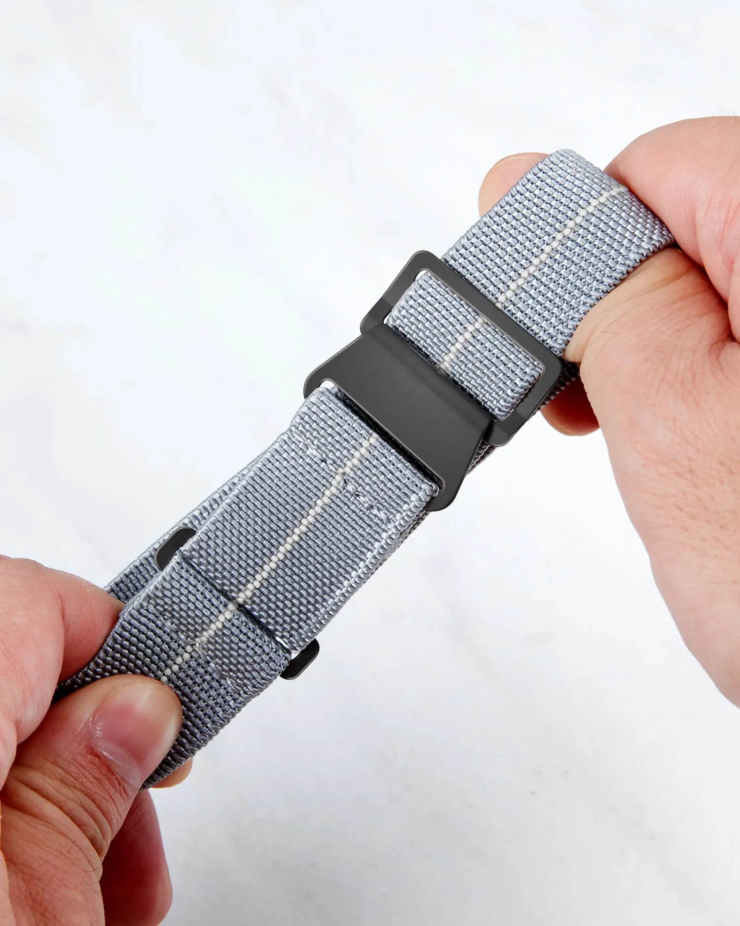 BINLUN Cinturino per Orologio in Nylon Elastico di Ricambio Militare Cinturino a Strappo Paracadute Marina Nazionale per Uomo Donna Fibbia Nero/Argento 18/20/22mm - immagine 2