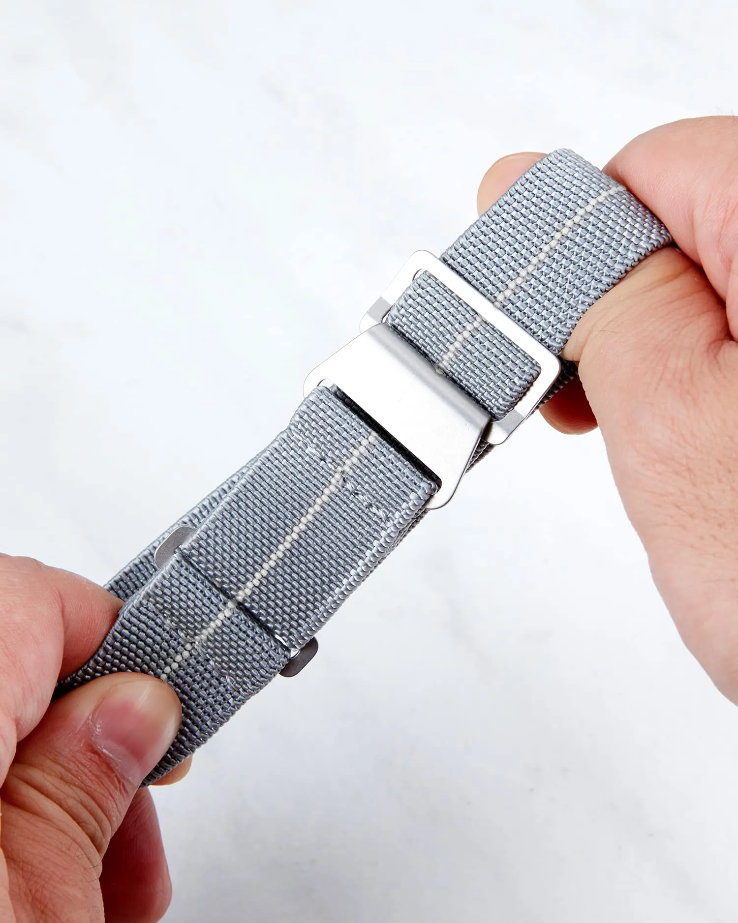 BINLUN Cinturino per Orologio in Nylon Elastico di Ricambio Militare Cinturino a Strappo Paracadute Marina Nazionale per Uomo Donna Fibbia Nero/Argento 18/20/22mm - immagine 2