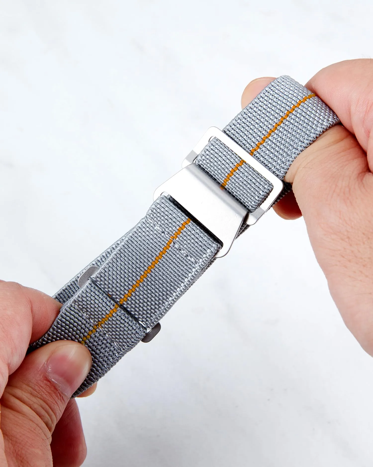 BINLUN Cinturino per Orologio in Nylon Elastico di Ricambio Militare Cinturino a Strappo Paracadute Marina Nazionale per Uomo Donna Fibbia Nero/Argento 18/20/22mm - immagine 2