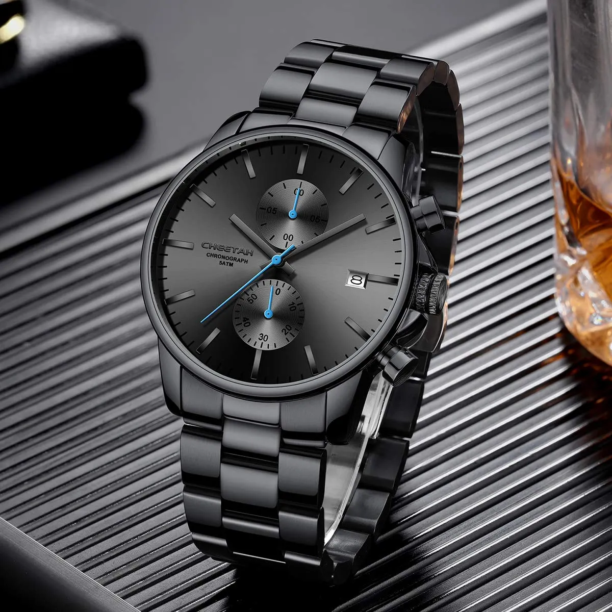 Affute Orologi da uomo in acciaio inox e metallo, stile casual, impermeabile, cronografo al quarzo, data automatica, lancette colorate - Nero Blu - immagine 9