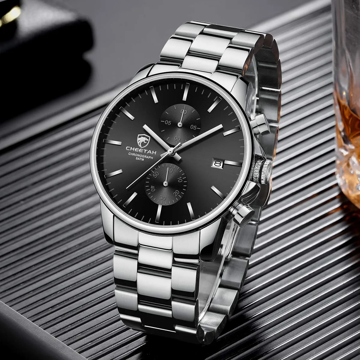 Affute Orologio da uomo con cronografo casual impermeabile orologio al quarzo in acciaio inox e metallo, auto date in lancette colorate, argento nero - immagine 5