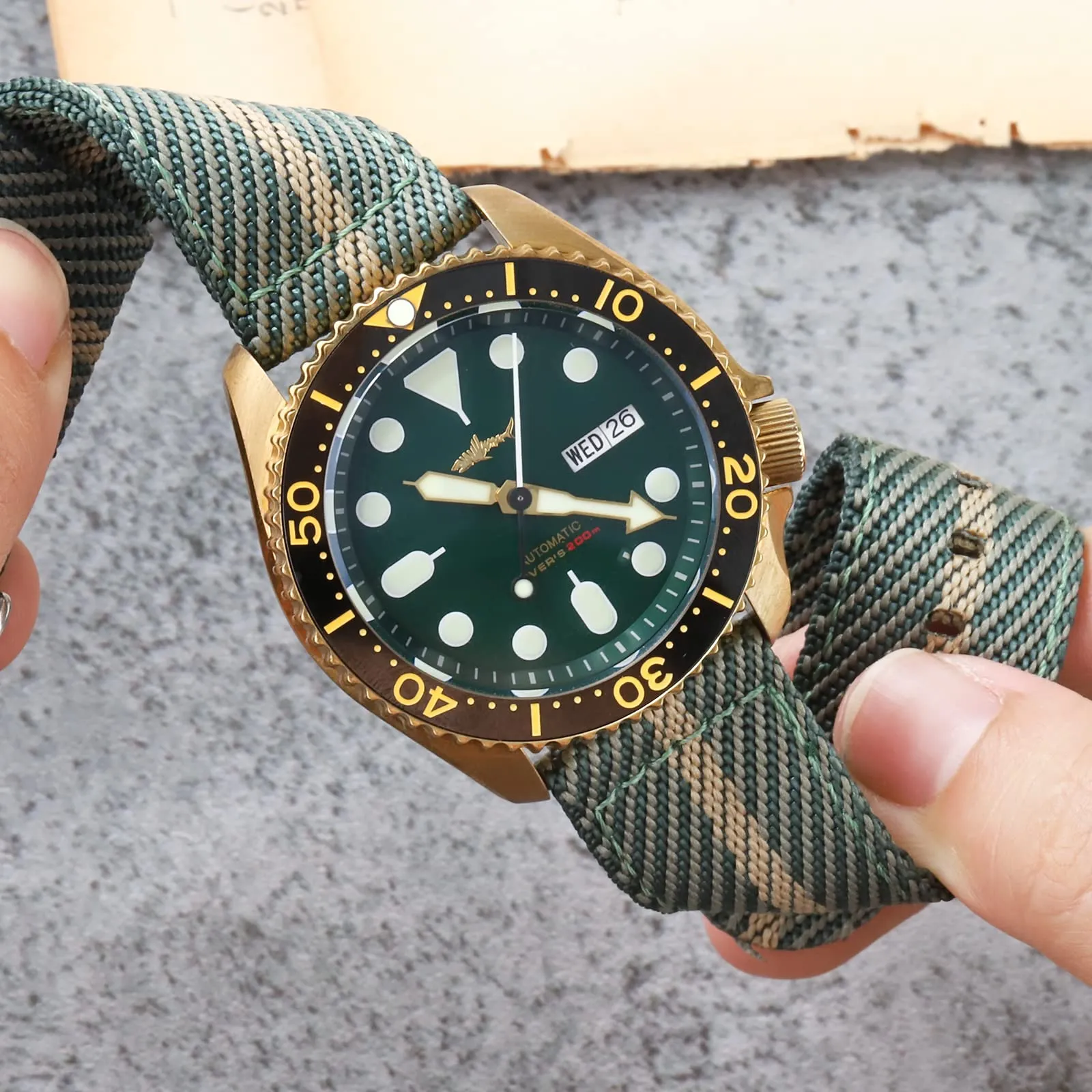 watchdives Cinturino in Nylon per Uomo e Donna 18mm 20mm 22mm, Cinturino Militare a Sgancio Rapido con Fibbia in Acciaio Inossidabile Resistente - immagine 5