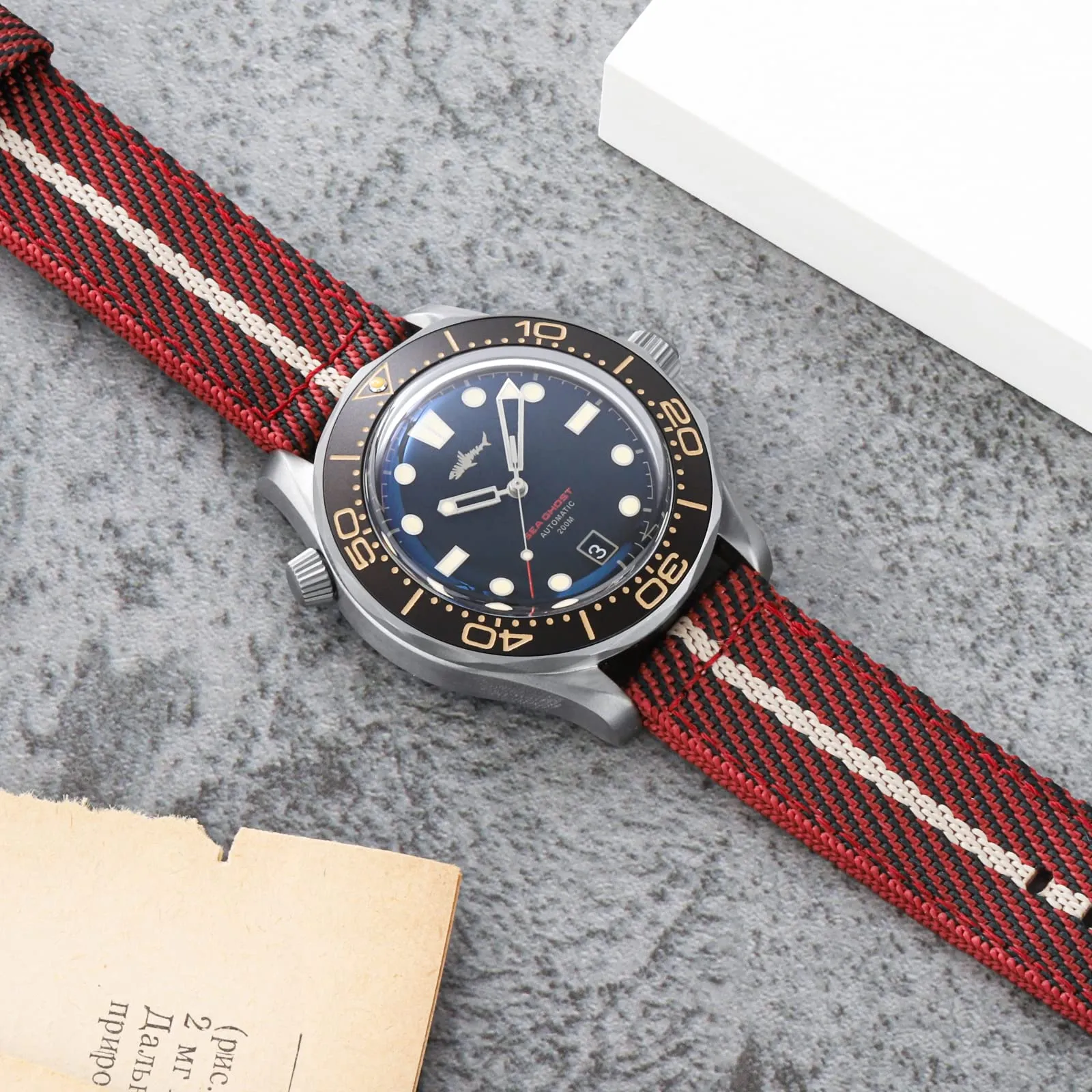 watchdives Cinturino in Nylon per Uomo e Donna 18mm 20mm 22mm, Cinturino Militare a Sgancio Rapido con Fibbia in Acciaio Inossidabile Resistente - immagine 4