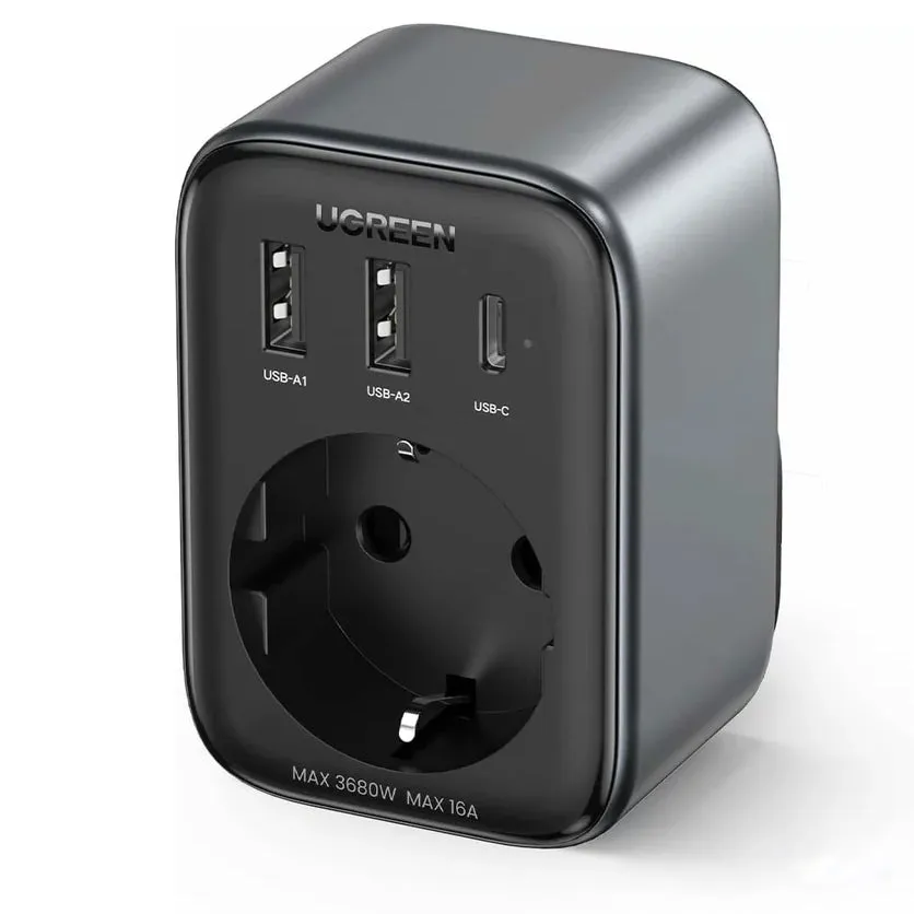 Caricabatterie di rete UGREEN CD314, 30W, 3A, 2 x USB-A - 1 x USB-C - 1 x Schuko, Nero - immagine 1