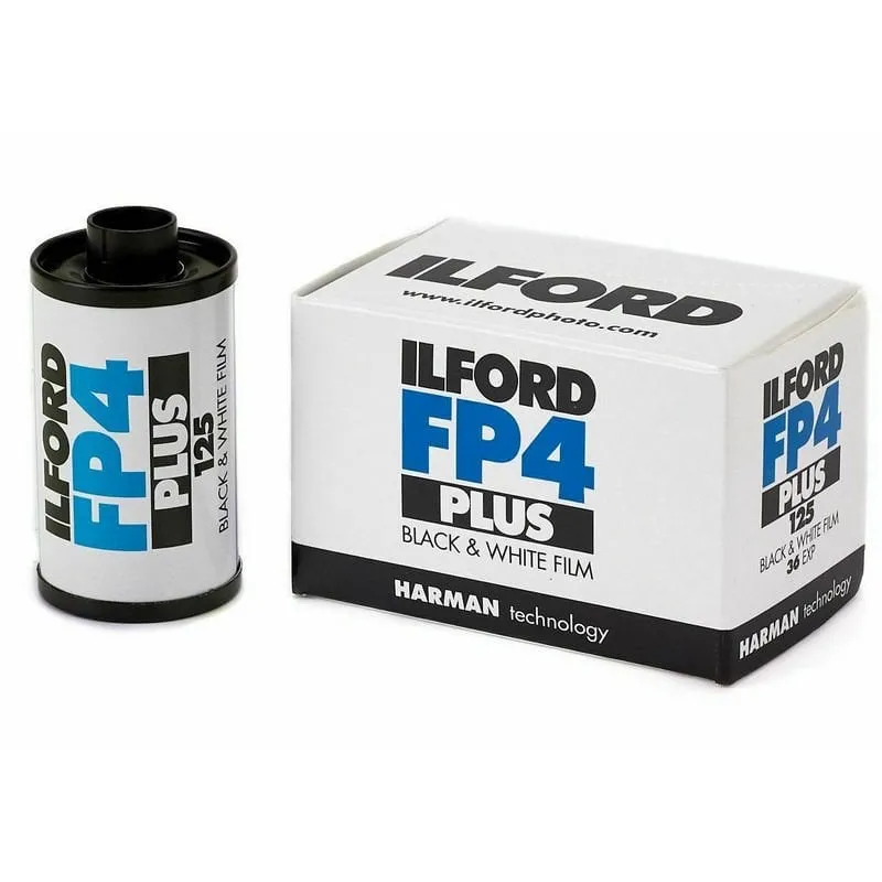 Pellicola fotografica Ilford FP4 Plus in bianco e nero 135/36 - immagine 1